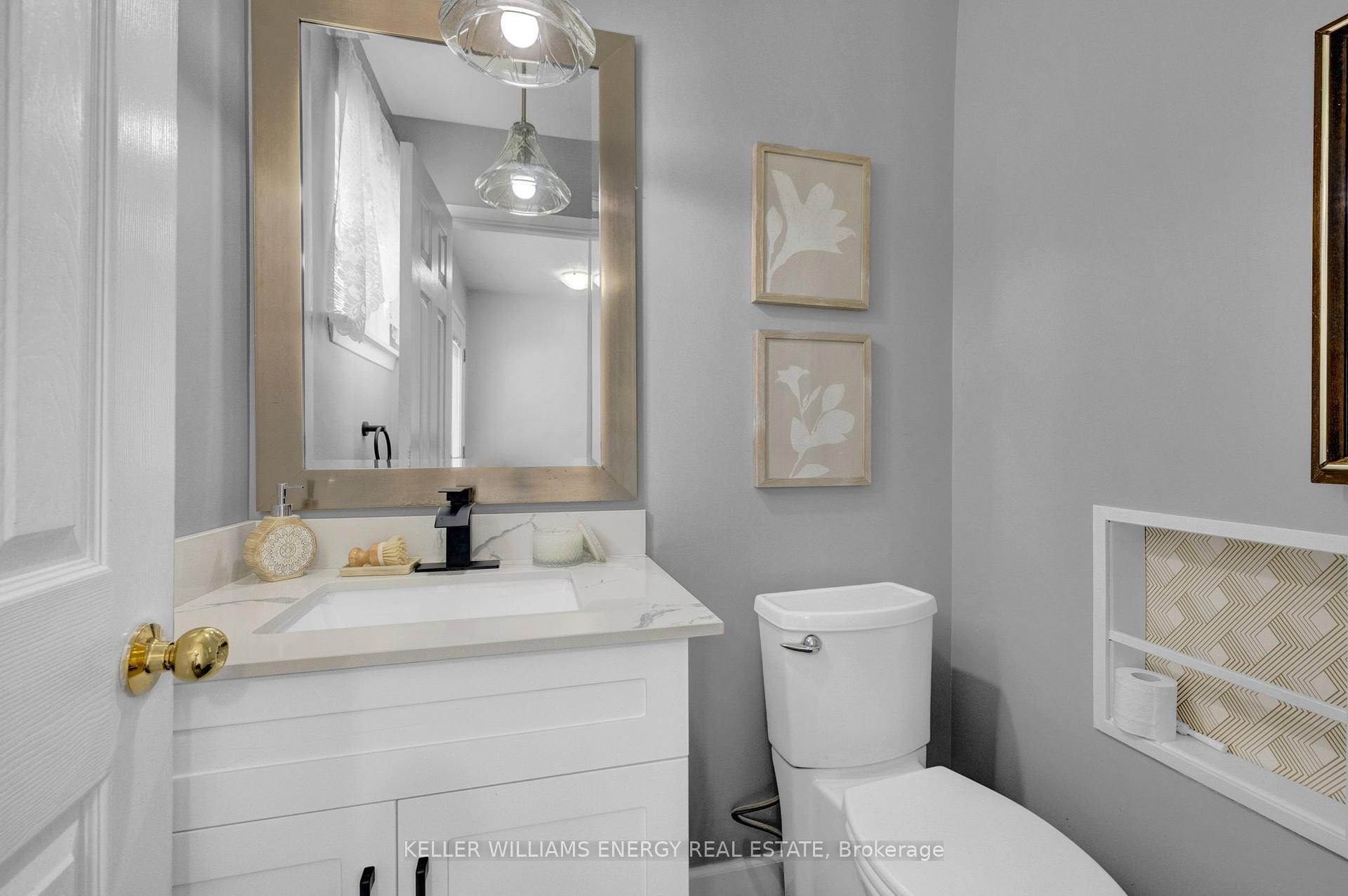 Photo 18 of 54 Alonna Street, Clarington, Bowmanville — HOMEH