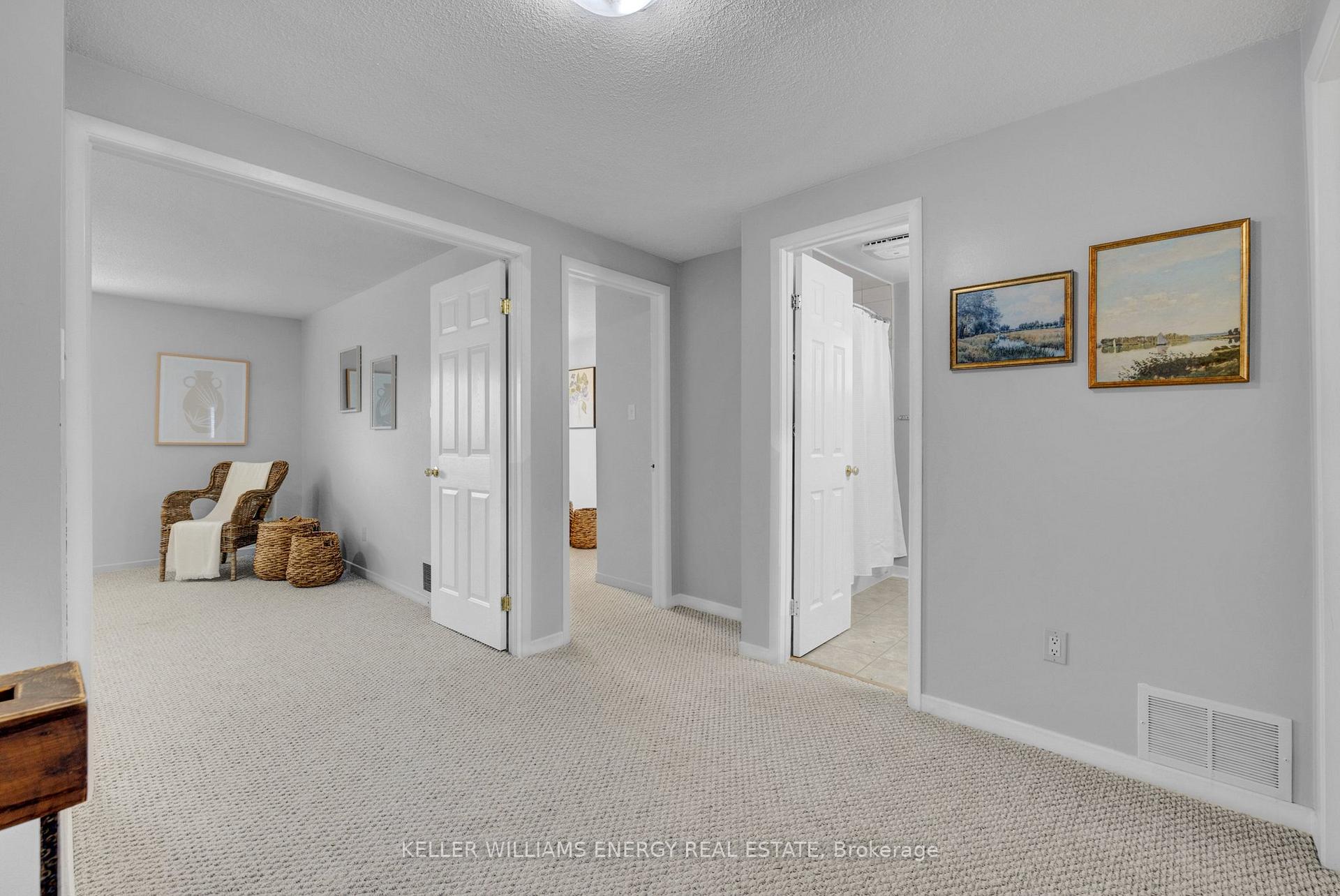 Photo 26 of 54 Alonna Street, Clarington, Bowmanville — HOMEH