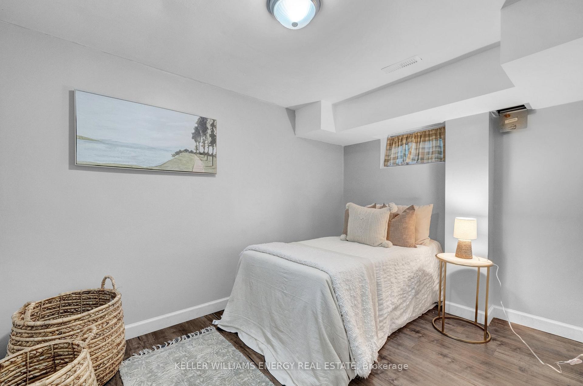 Photo 29 of 54 Alonna Street, Clarington, Bowmanville — HOMEH