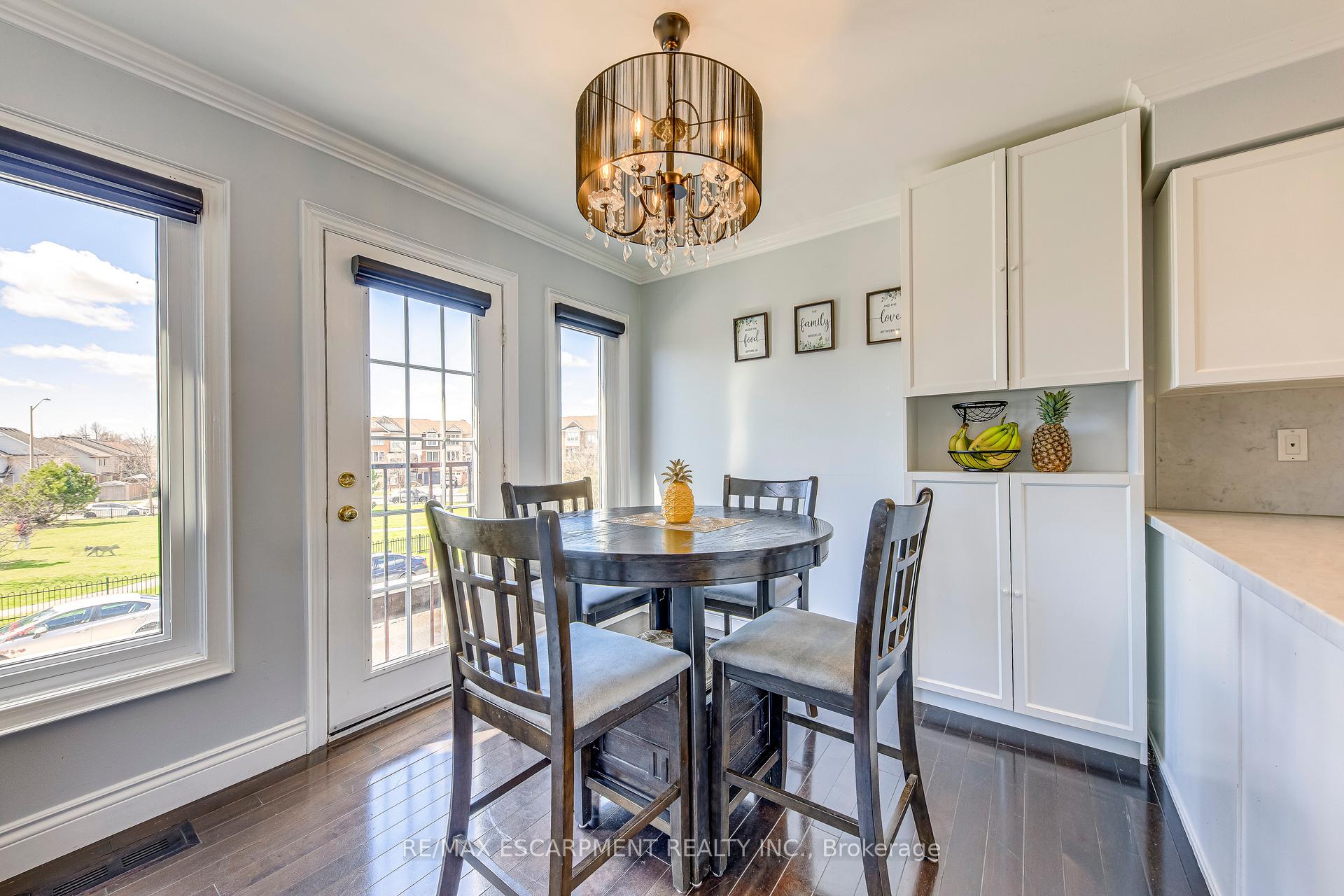 Photo 9 of 2227 Prescott Place, Burlington, Orchard — HOMEH
