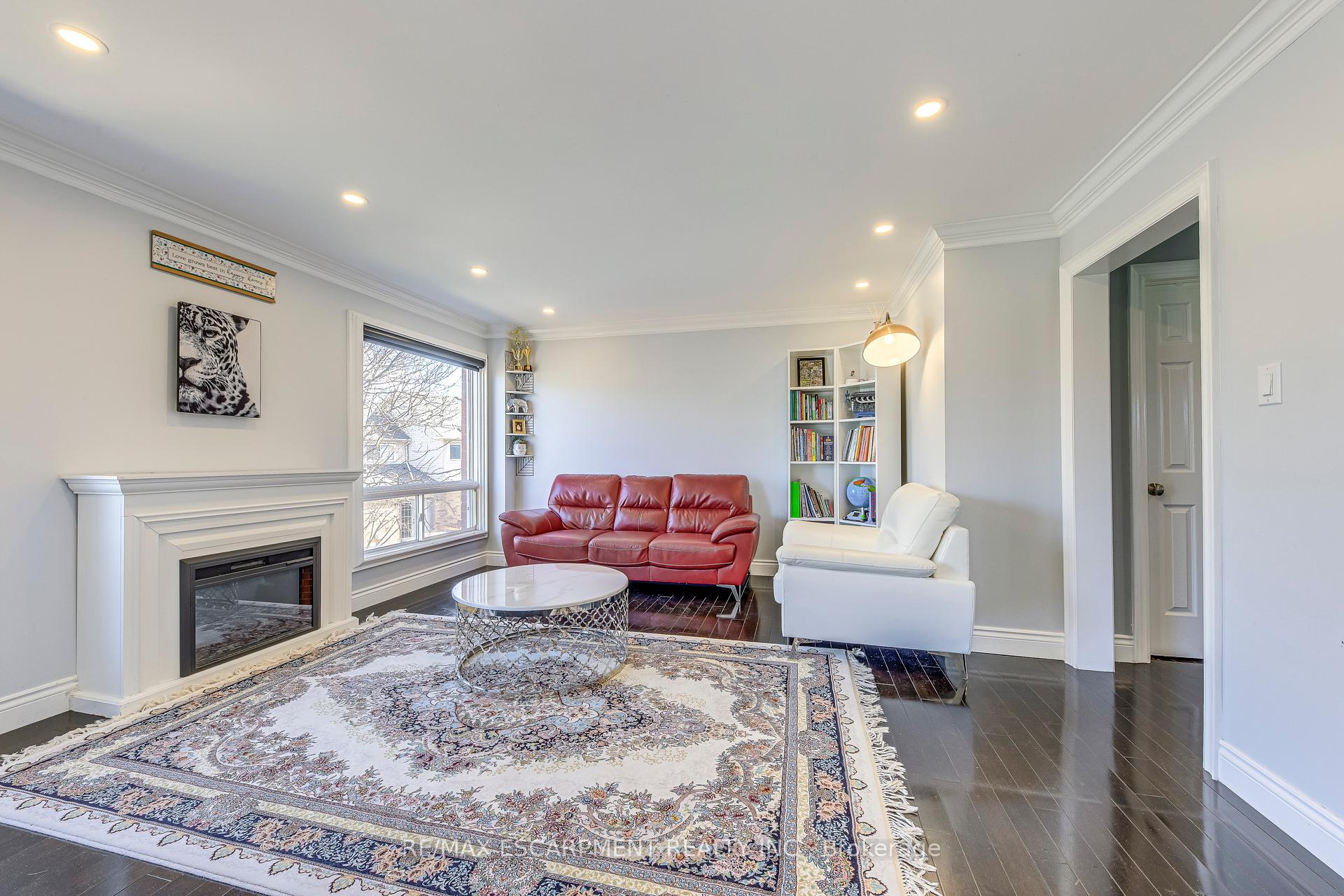 Photo 16 of 2227 Prescott Place, Burlington, Orchard — HOMEH