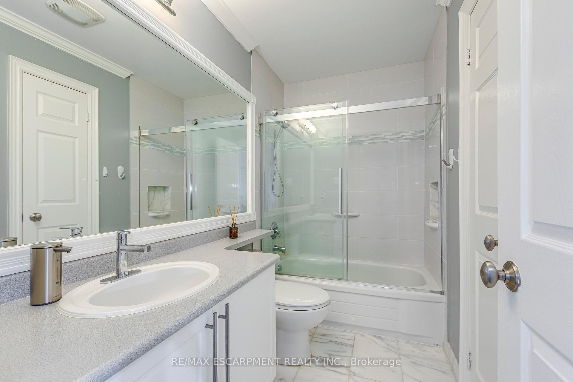 Photo 30 of 2227 Prescott Place, Burlington, Orchard — HOMEH