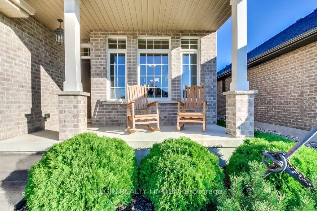 Photo 2 of 406 Larry Street, Central Elgin, Rural Central Elgin — HOMEH