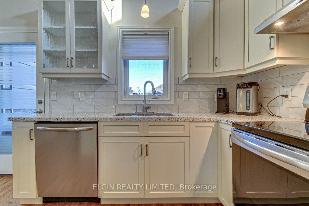 Photo 11 of 406 Larry Street, Central Elgin, Rural Central Elgin — HOMEH