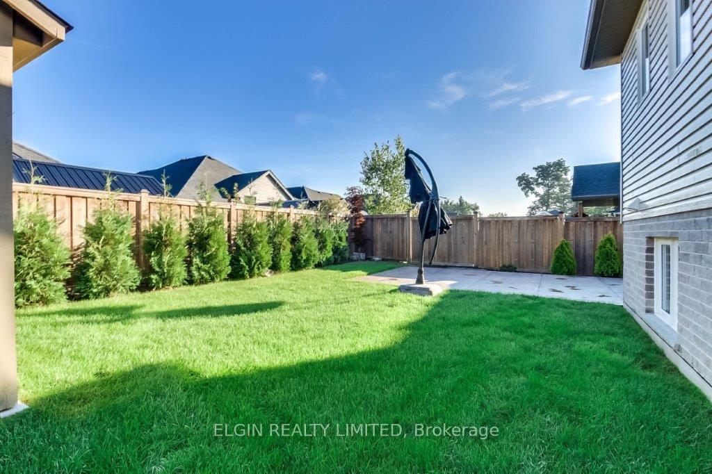 Photo 29 of 406 Larry Street, Central Elgin, Rural Central Elgin — HOMEH