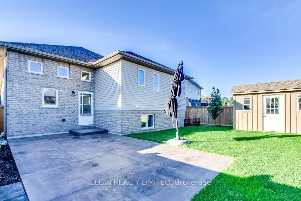 Photo 31 of 406 Larry Street, Central Elgin, Rural Central Elgin — HOMEH