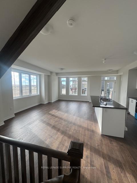 Photo 6 of 89 Blue Pond Drive, Brampton, Northwest Brampton — HOMEH