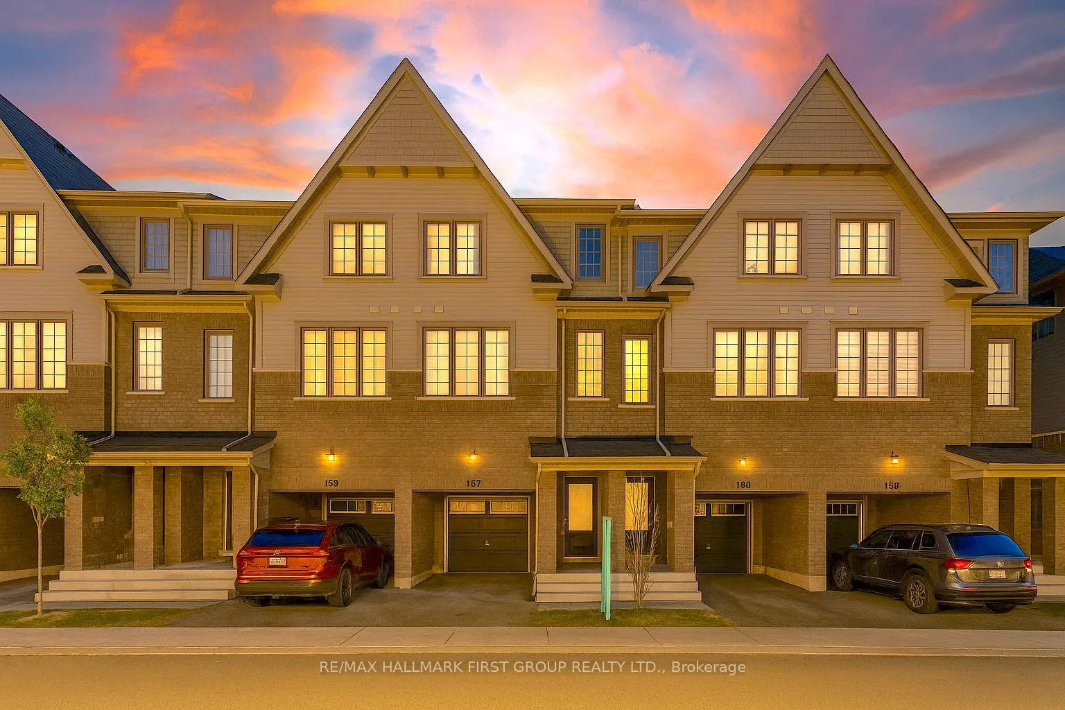 Photo 1 of 137 Danzatore Path, Oshawa, Windfields — HOMEH
