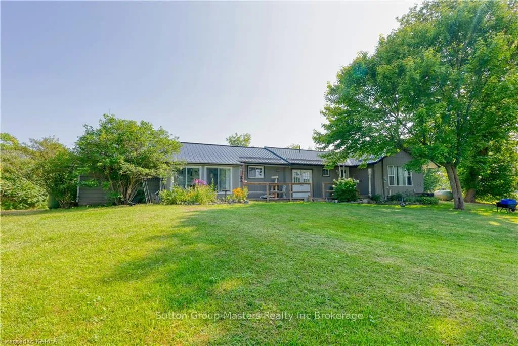 Photo 2 of 2610 Rutledge Road, Frontenac, Frontenac South — HOMEH