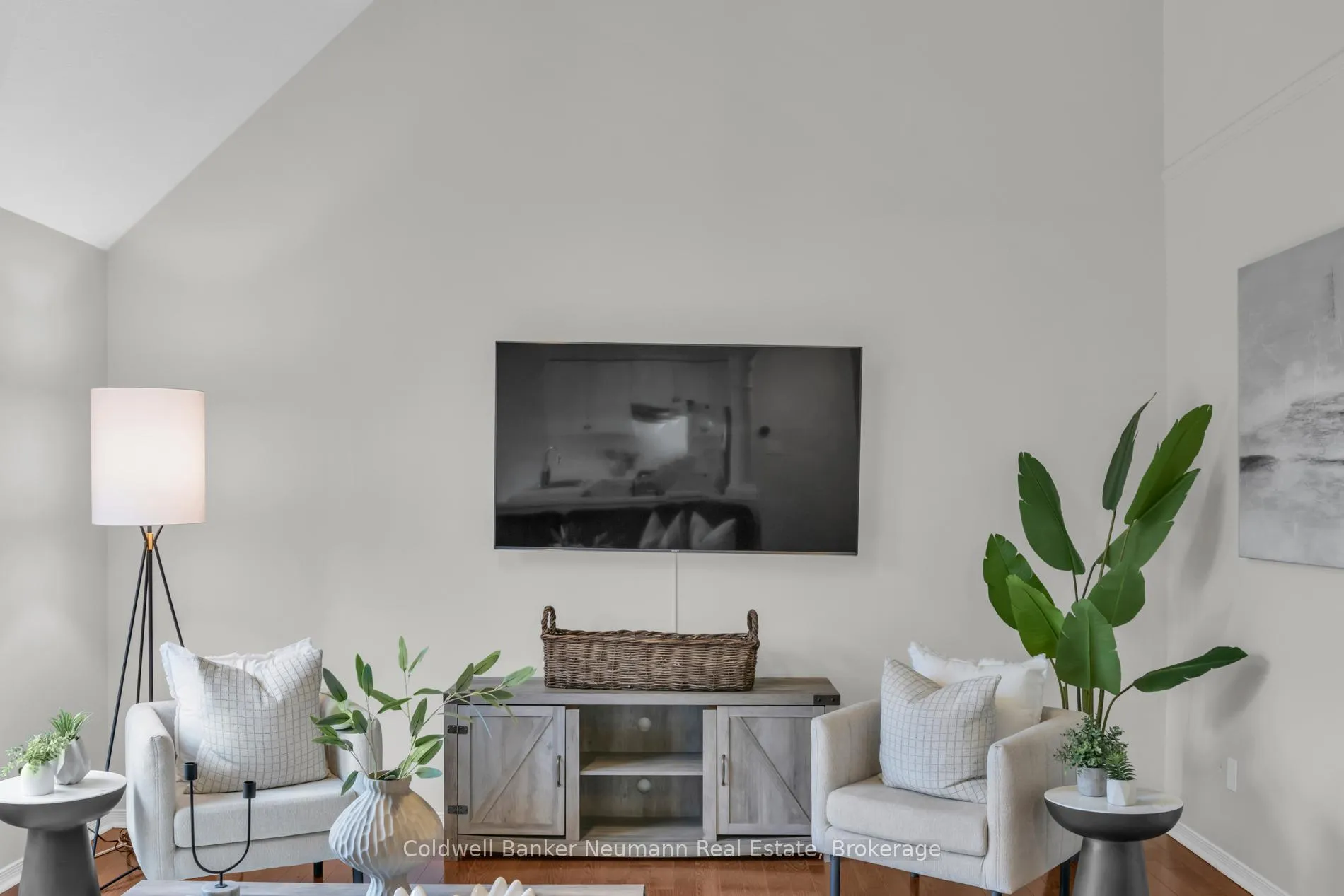 Photo 8 of 36 Jenson Boulevard, Guelph, Pineridge/Westminster Woods — HOMEH