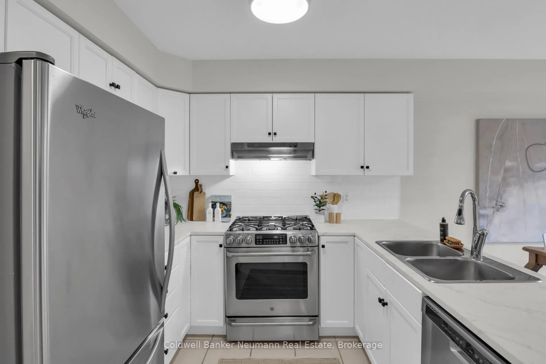 Photo 11 of 36 Jenson Boulevard, Guelph, Pineridge/Westminster Woods — HOMEH