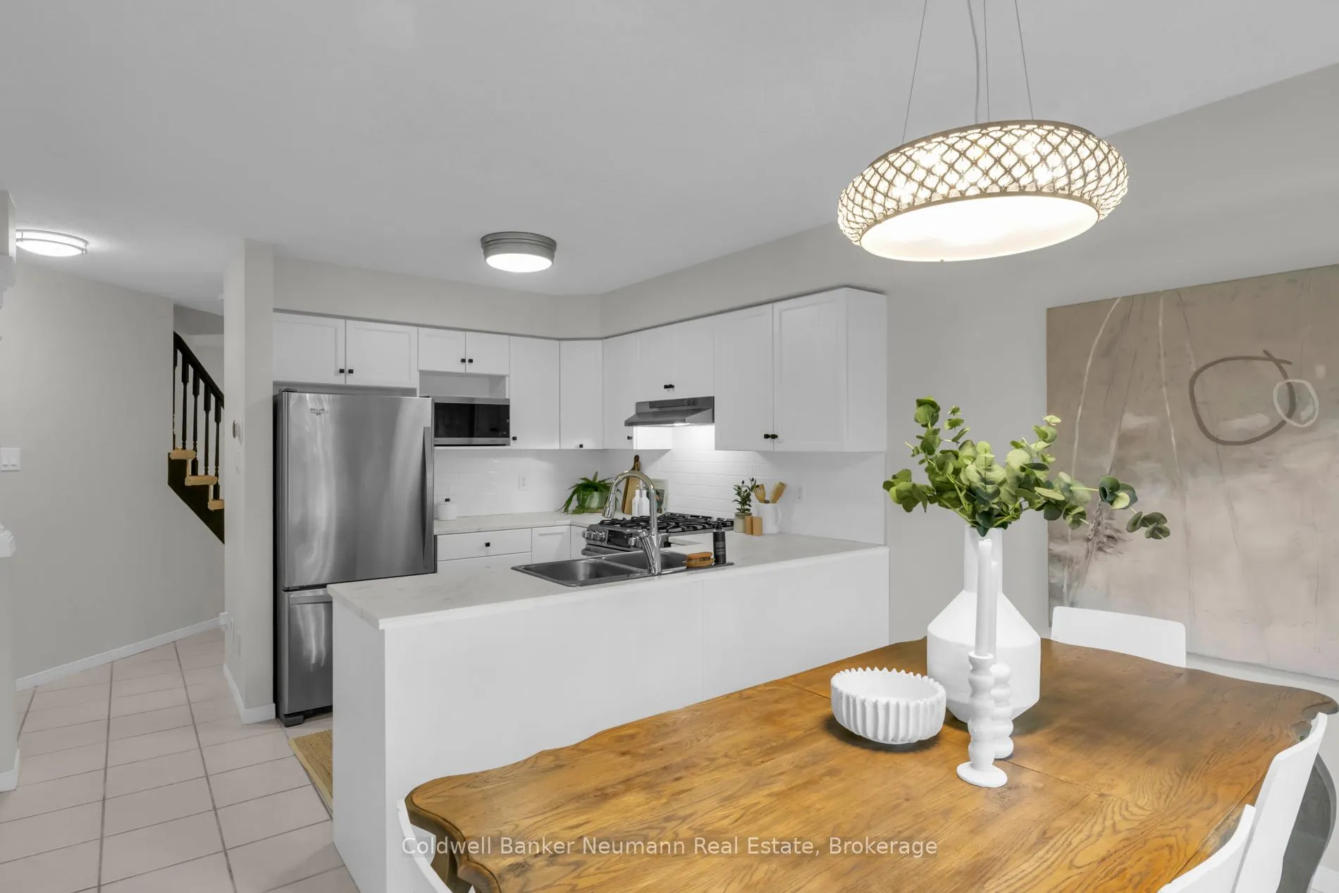 Photo 13 of 36 Jenson Boulevard, Guelph, Pineridge/Westminster Woods — HOMEH