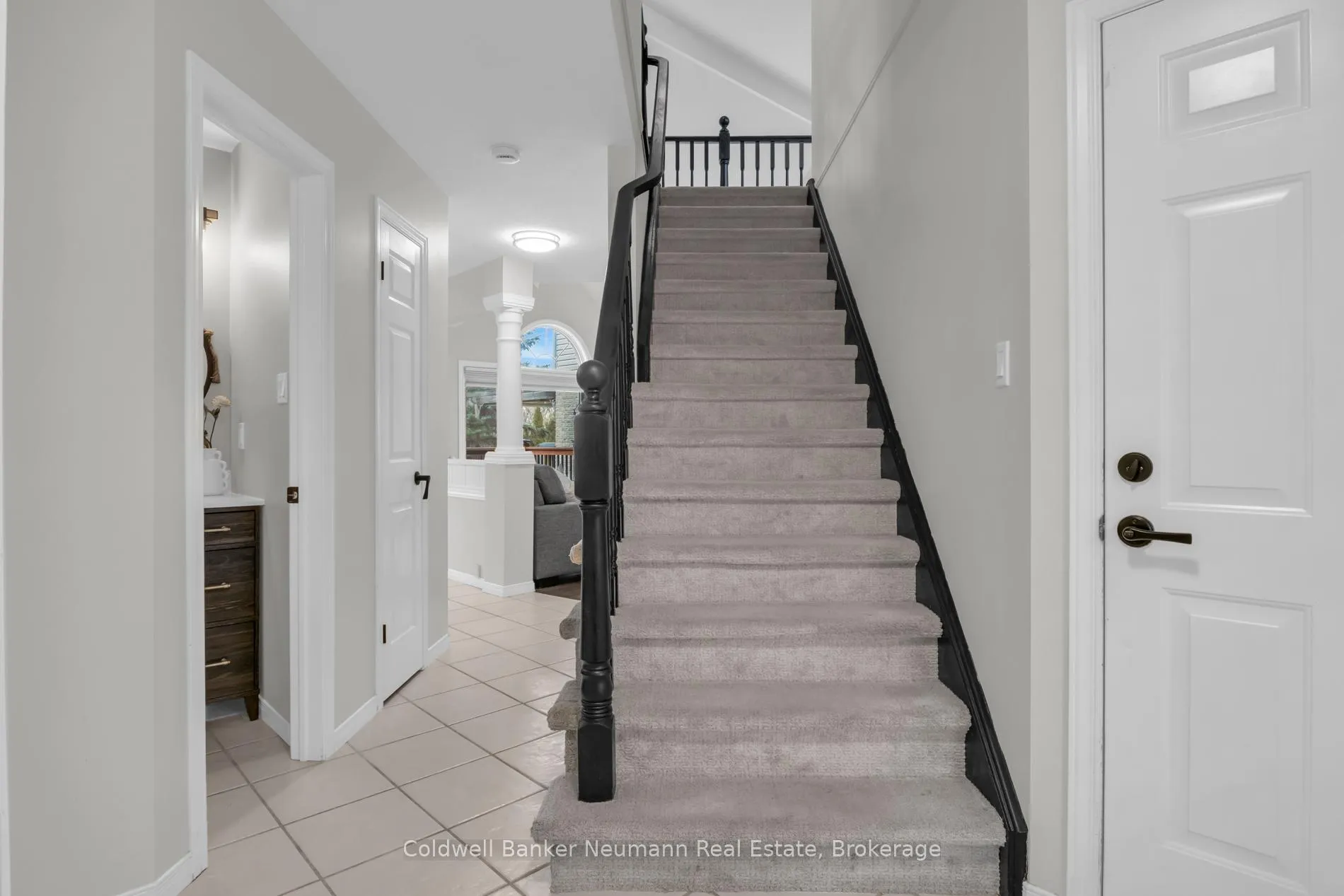 Photo 17 of 36 Jenson Boulevard, Guelph, Pineridge/Westminster Woods — HOMEH