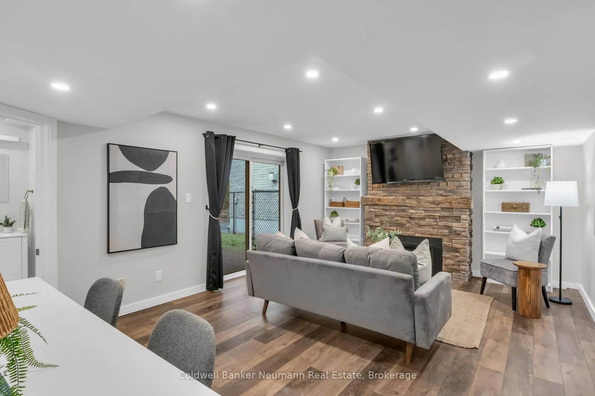 Photo 29 of 36 Jenson Boulevard, Guelph, Pineridge/Westminster Woods — HOMEH