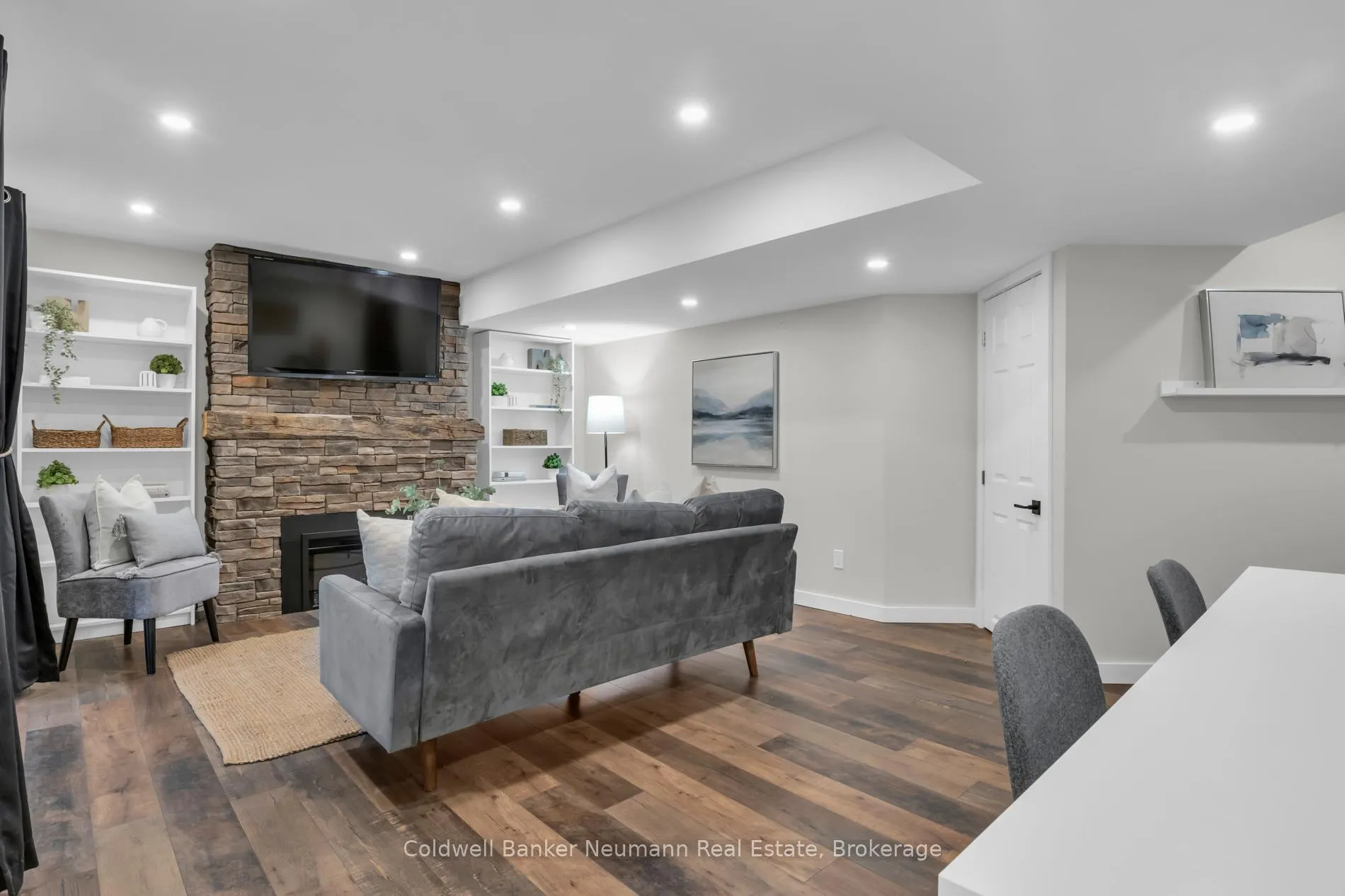 Photo 30 of 36 Jenson Boulevard, Guelph, Pineridge/Westminster Woods — HOMEH