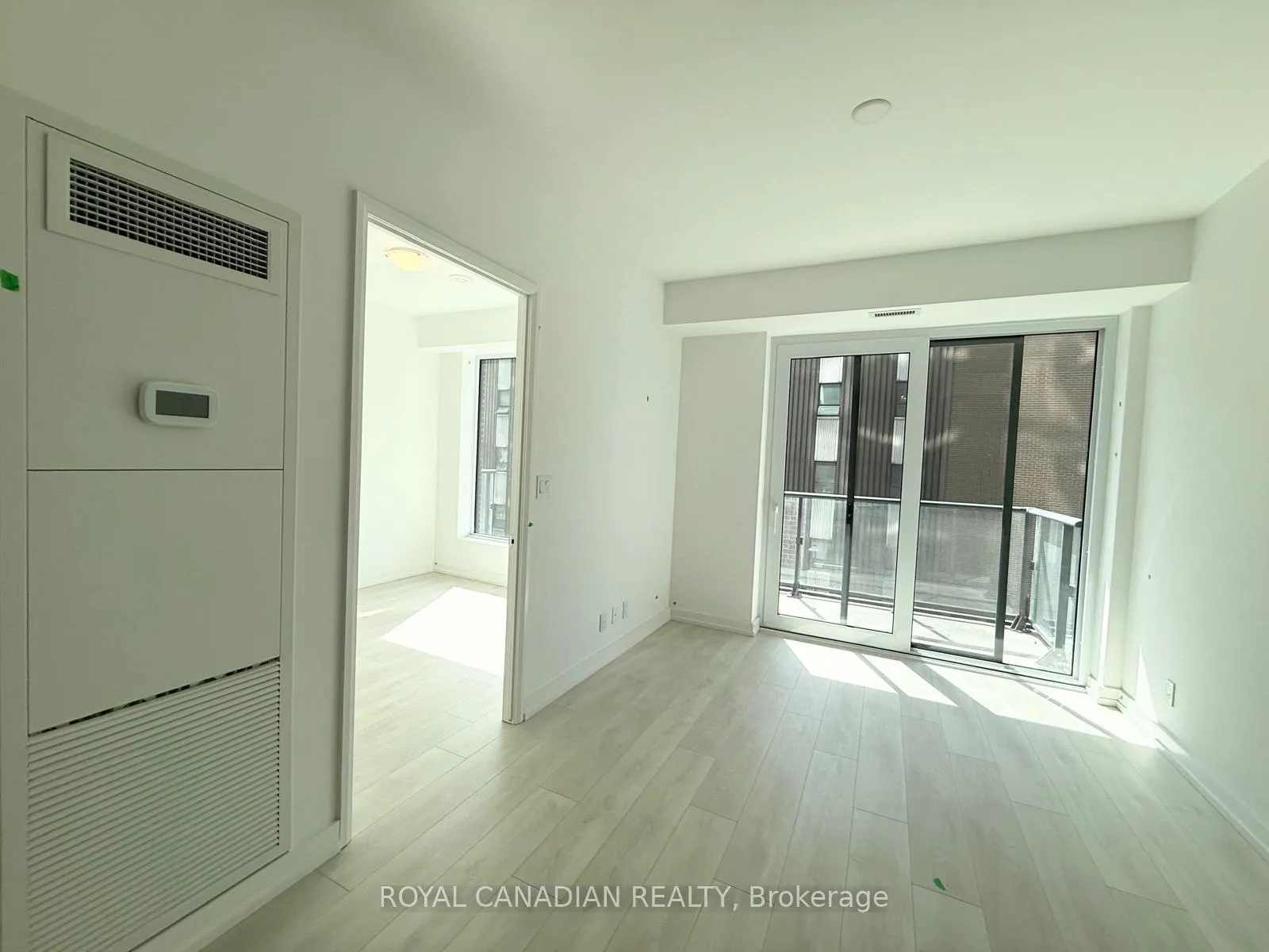 Photo 19 of Unit 418, 75 James Street S, Hamilton, Corktown — HOMEH
