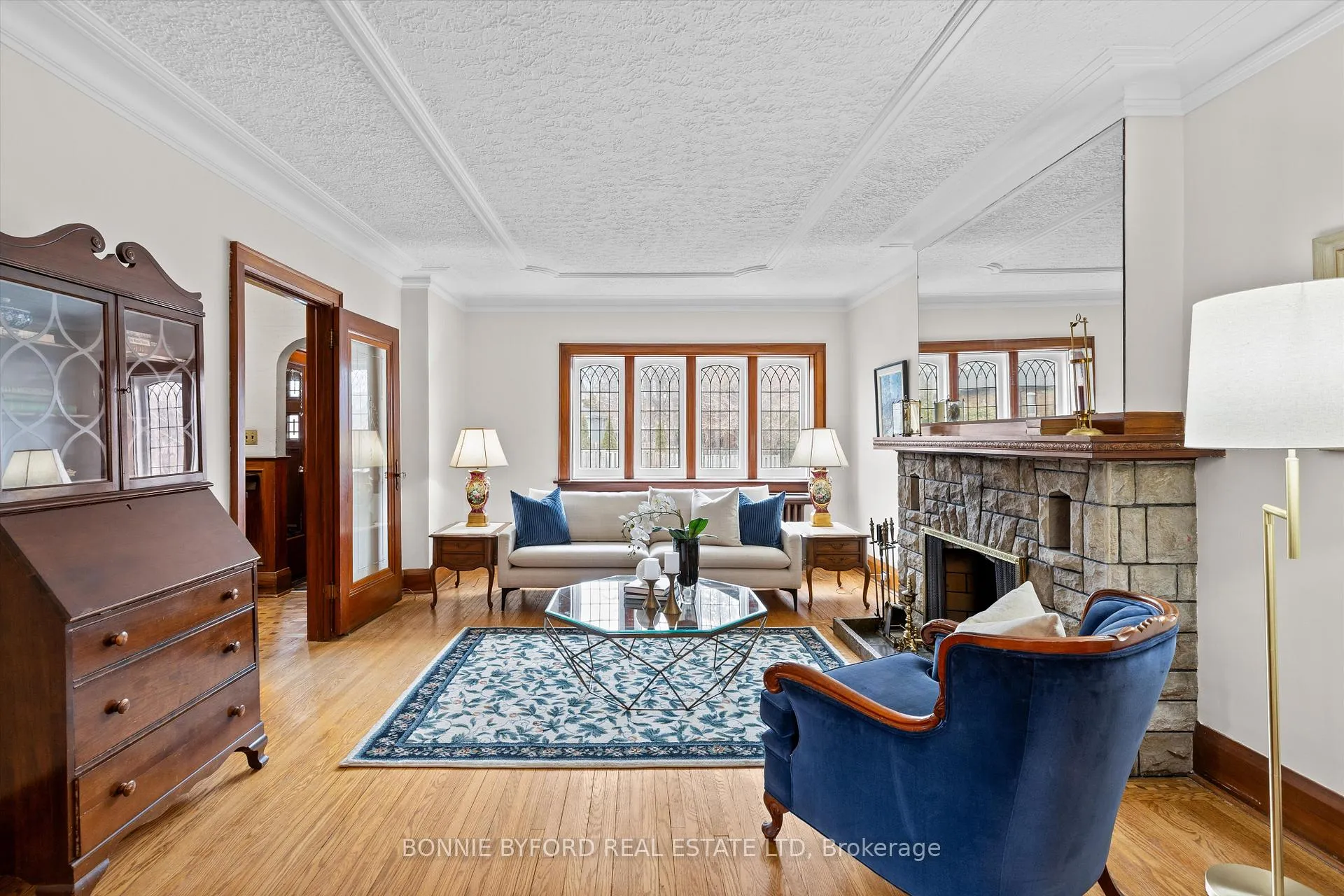 Photo 6 of 3 Fleming Crescent, Toronto, Leaside — HOMEH