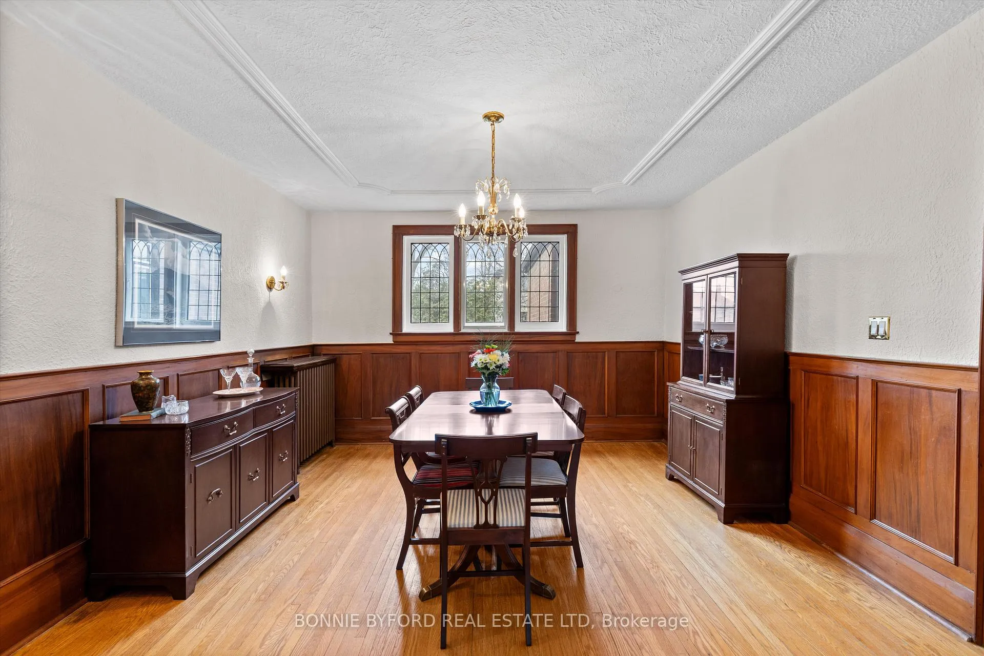 Photo 8 of 3 Fleming Crescent, Toronto, Leaside — HOMEH