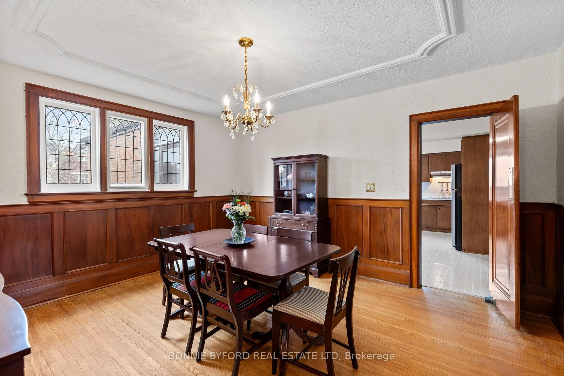 Photo 9 of 3 Fleming Crescent, Toronto, Leaside — HOMEH