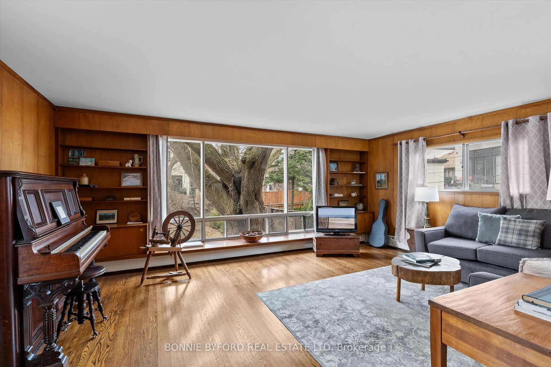 Photo 13 of 3 Fleming Crescent, Toronto, Leaside — HOMEH