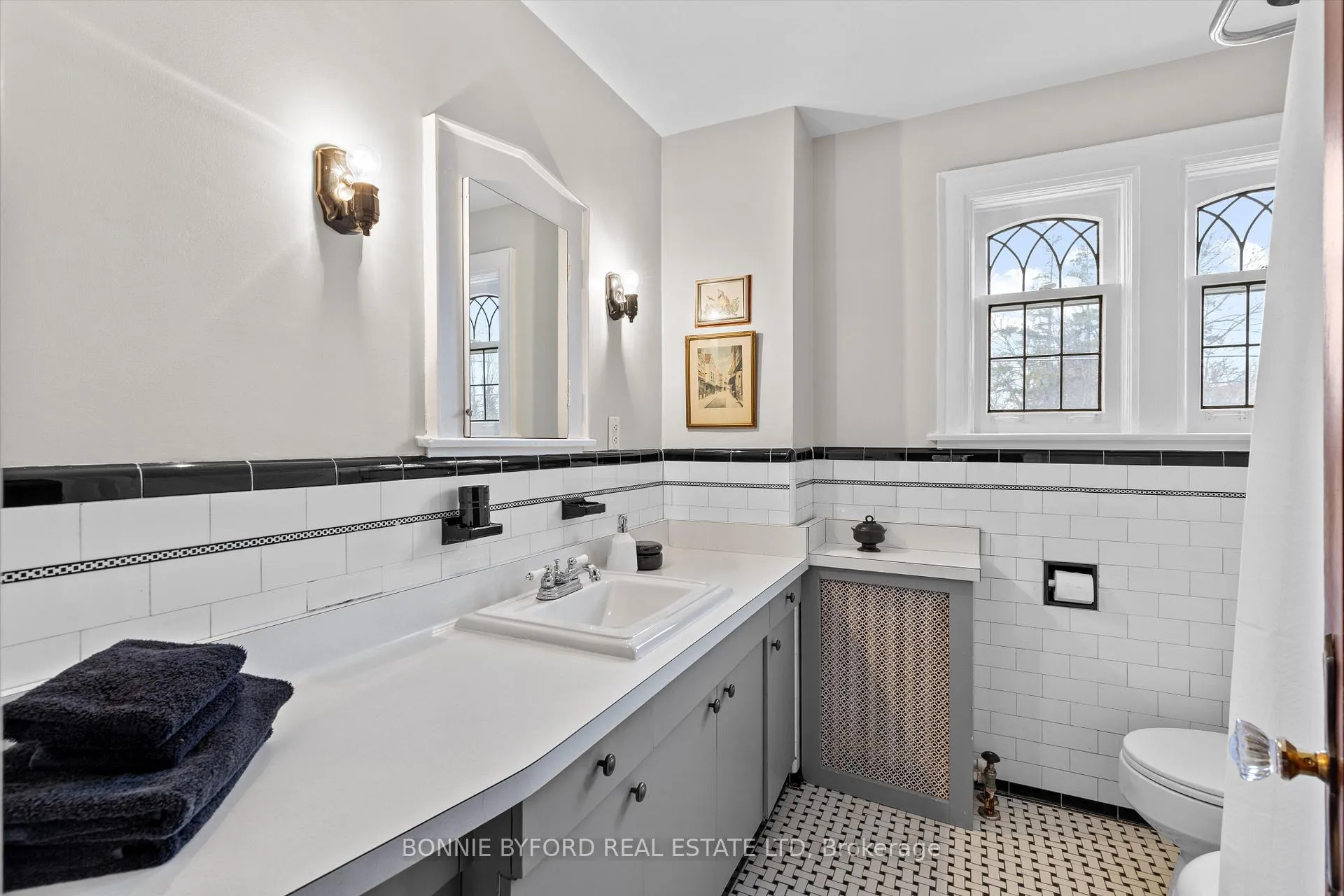 Photo 24 of 3 Fleming Crescent, Toronto, Leaside — HOMEH