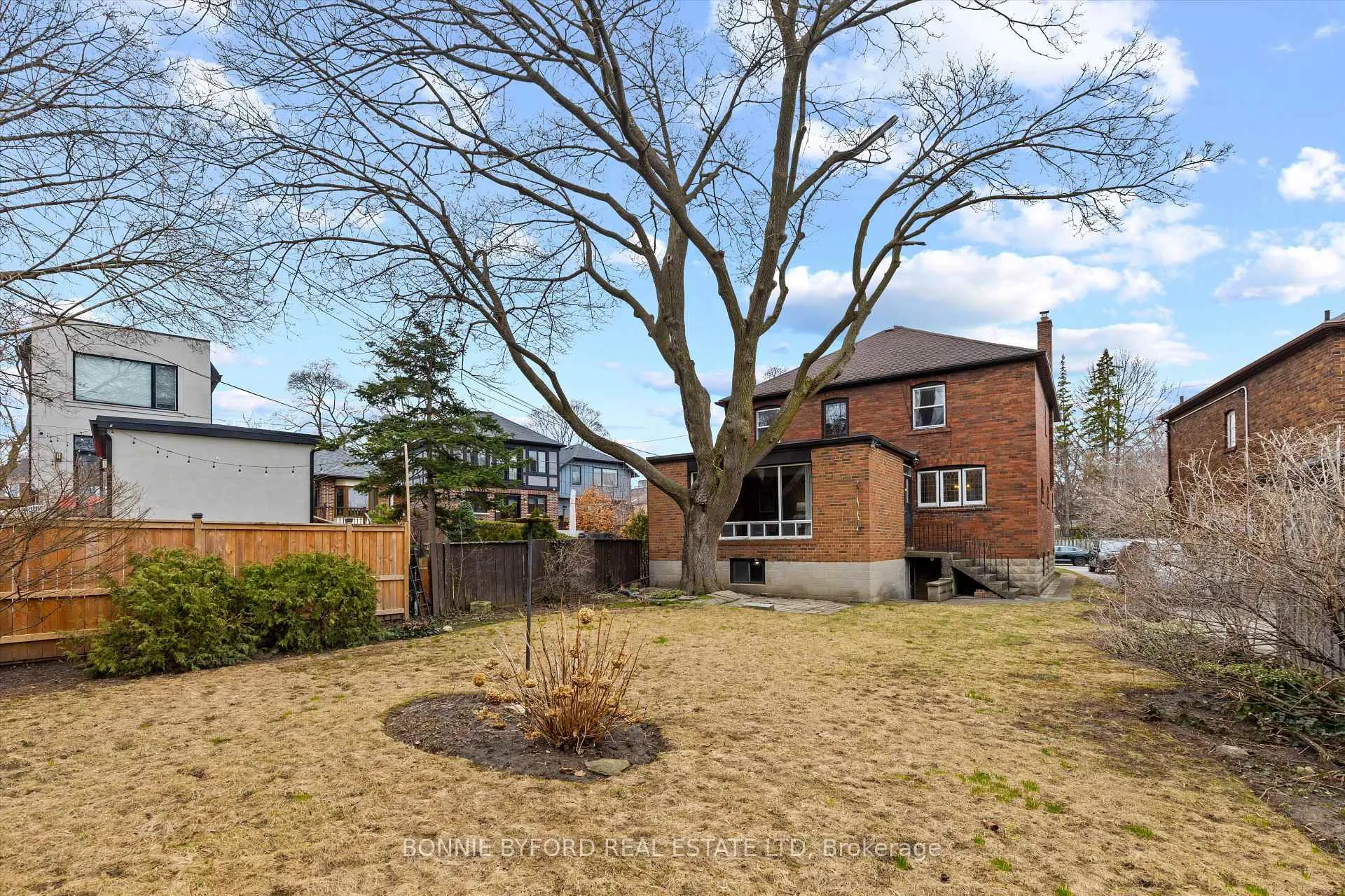 Photo 30 of 3 Fleming Crescent, Toronto, Leaside — HOMEH
