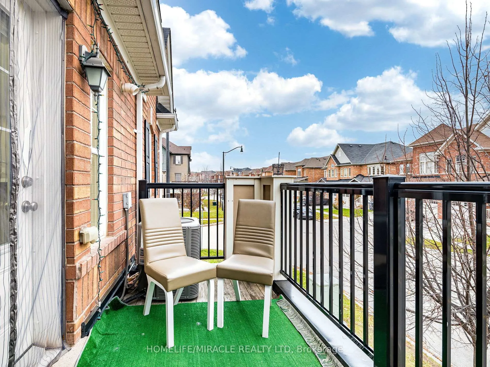 Photo 33 of 4 Baby Pointe Trail, Brampton, Northwest Brampton — HOMEH