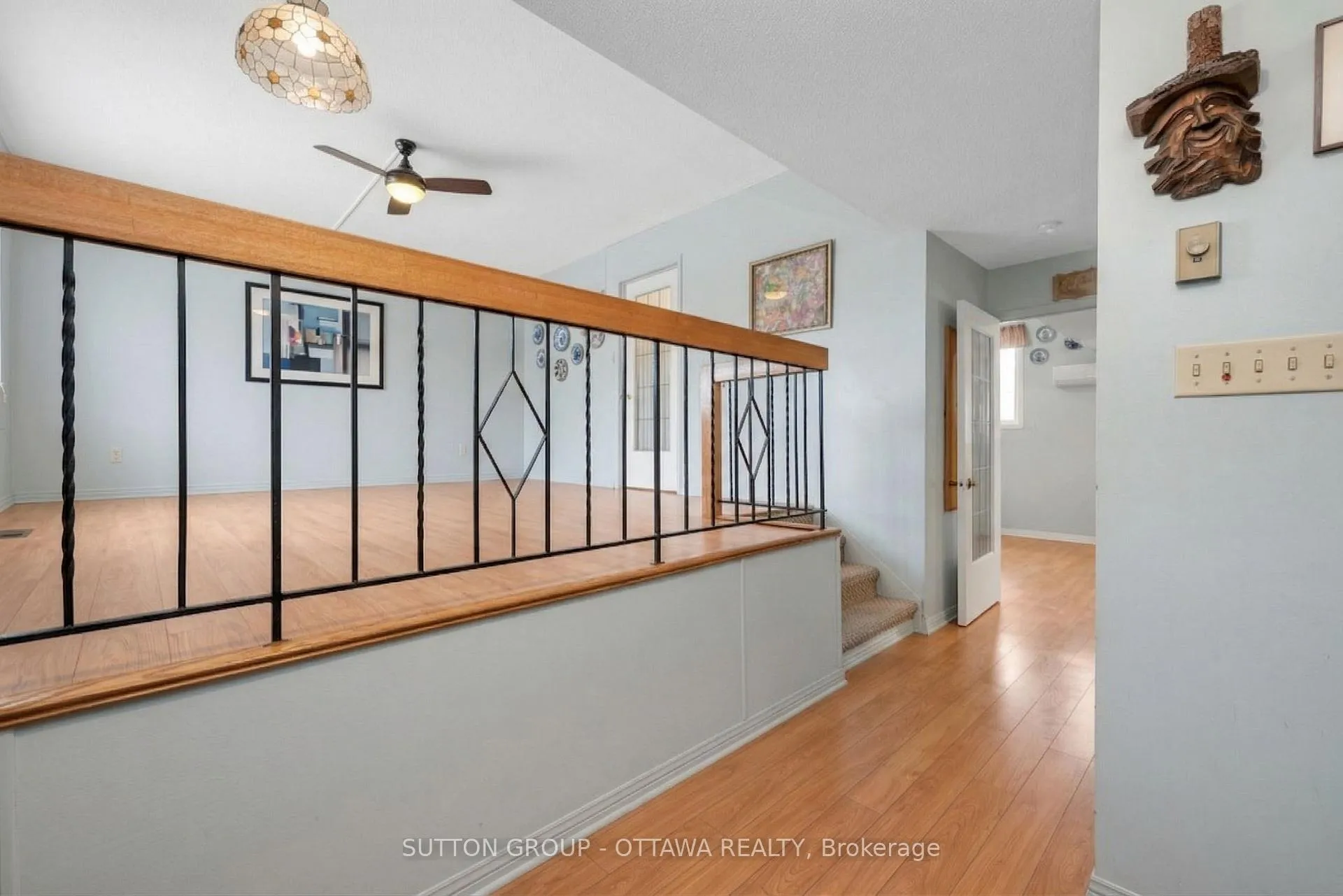 Photo 4 of 1112 St Pierre Street, Ottawa, Convent Glen South — HOMEH