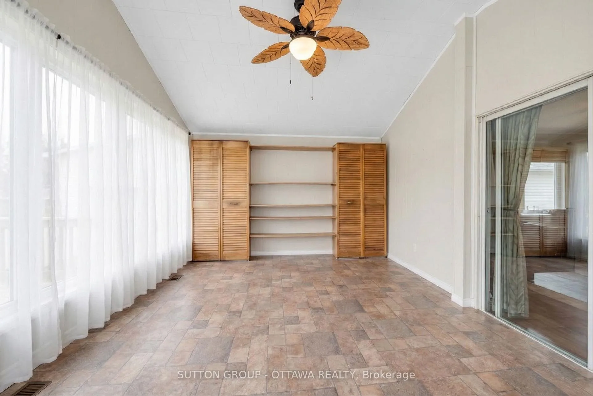 Photo 10 of 1112 St Pierre Street, Ottawa, Convent Glen South — HOMEH