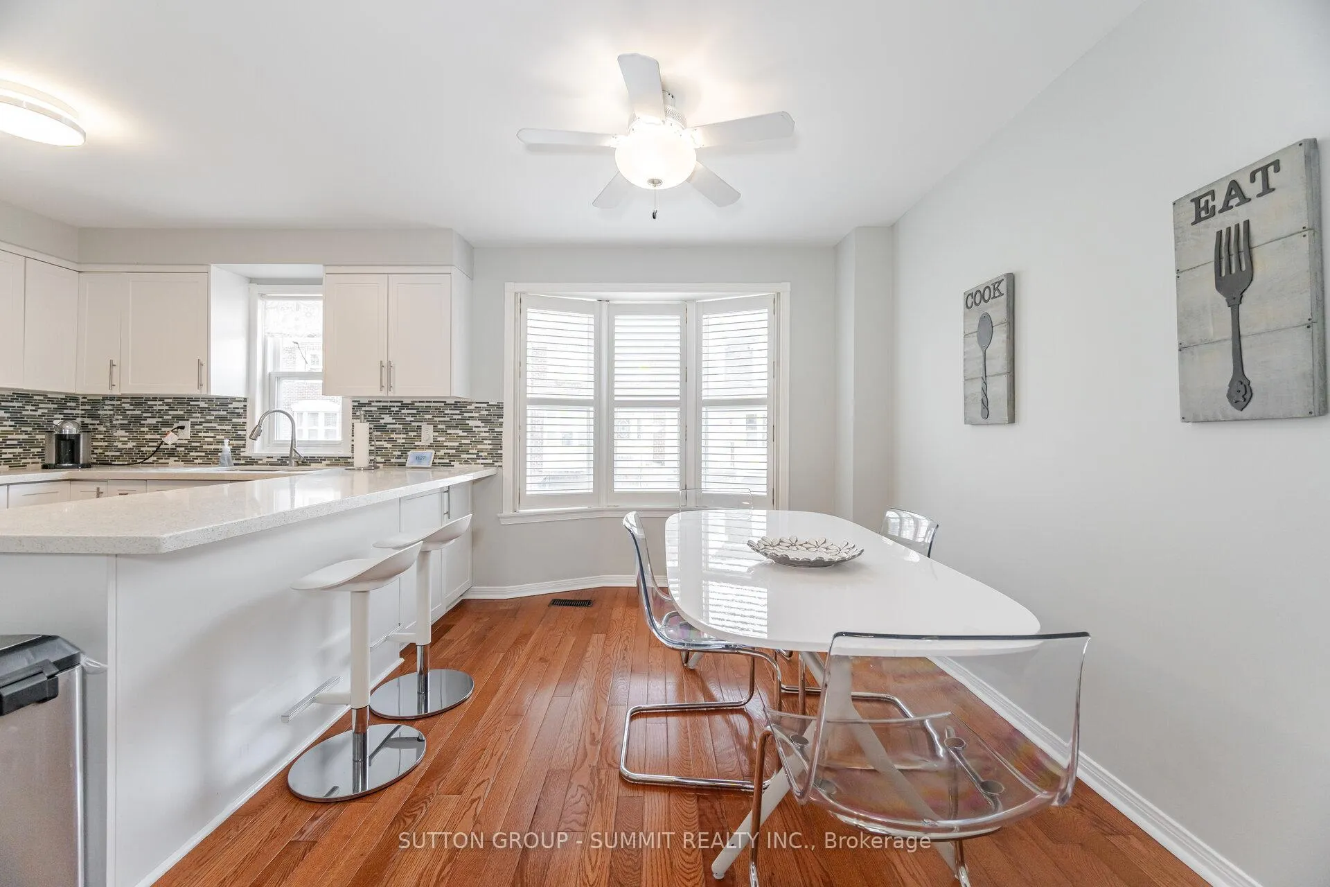Photo 6 of 55 Confederation Way, Markham, Thornhill — HOMEH