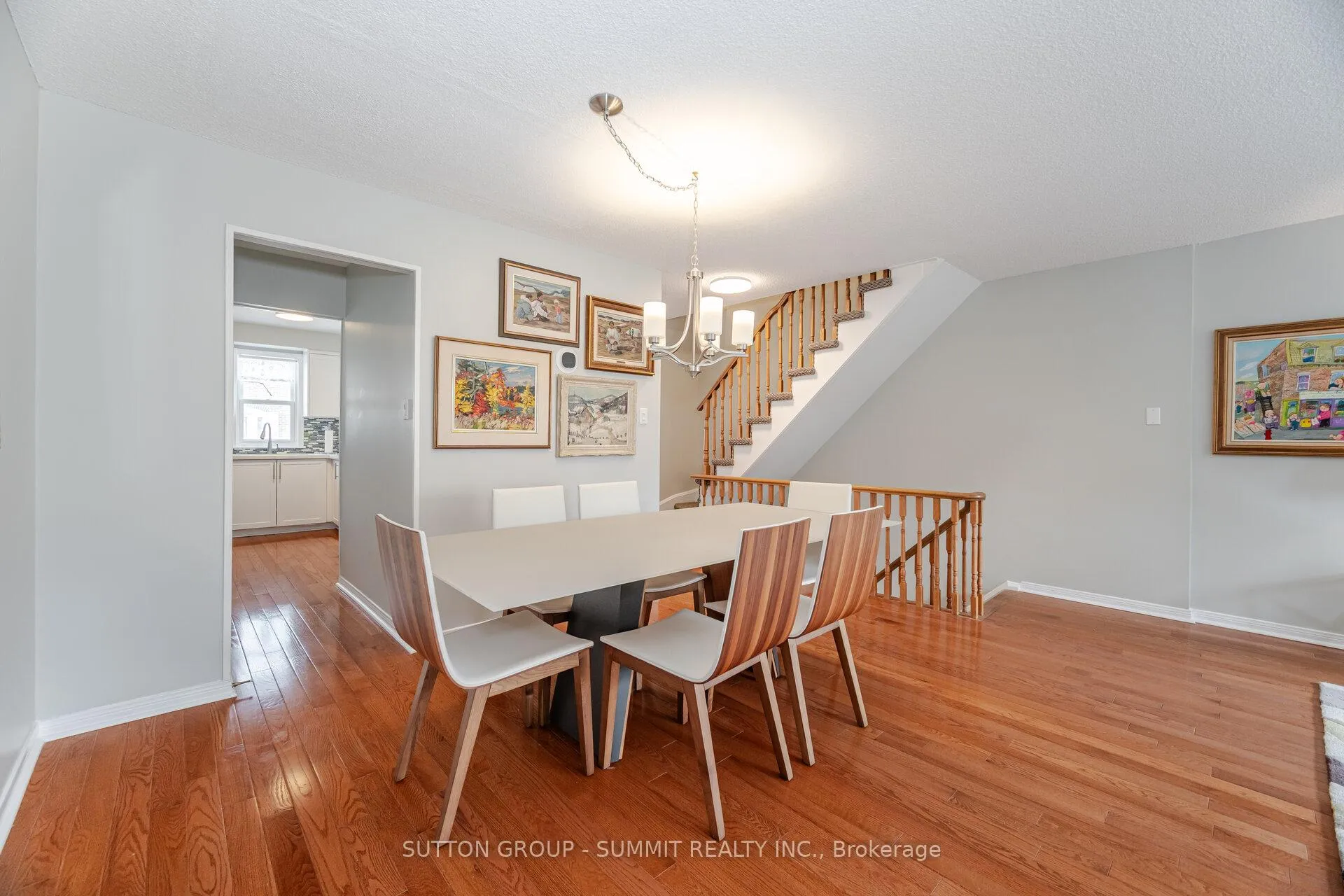 Photo 7 of 55 Confederation Way, Markham, Thornhill — HOMEH