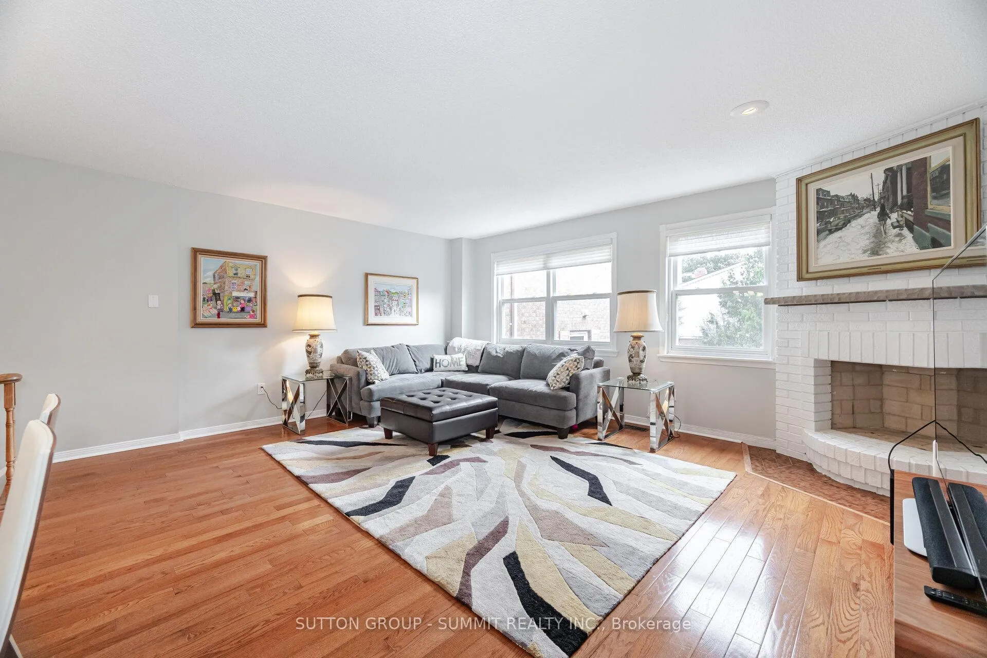 Photo 10 of 55 Confederation Way, Markham, Thornhill — HOMEH