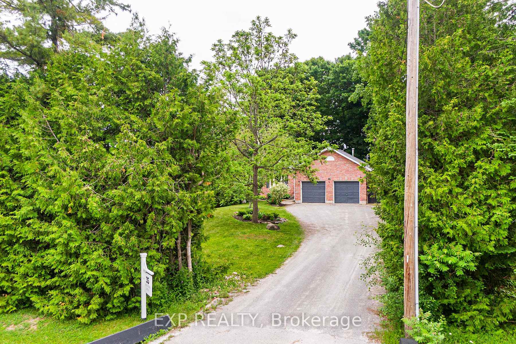 Photo 1 of 35 Alexander Boulevard, Georgina, Sutton & Jackson's Point — HOMEH