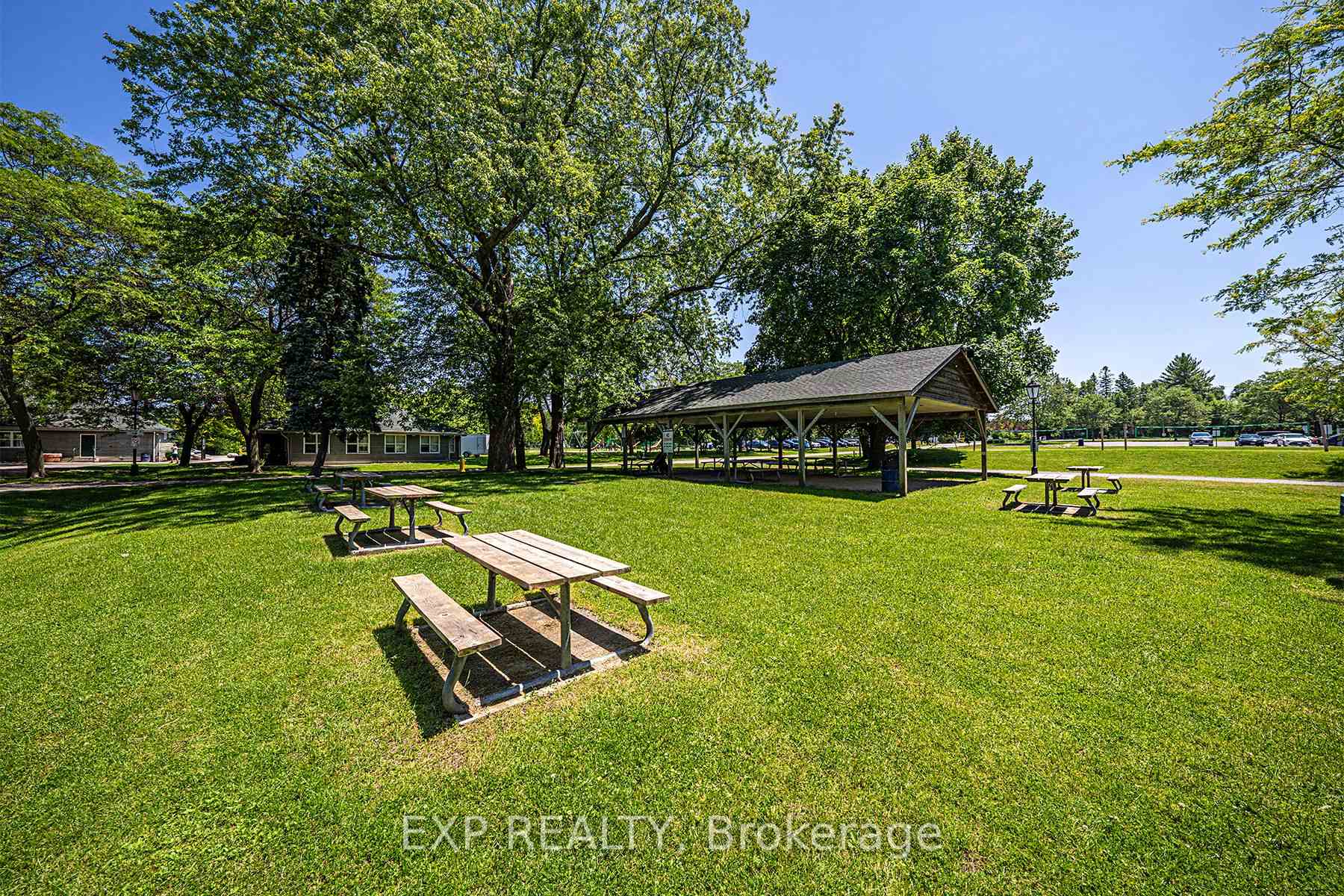 Photo 45 of 35 Alexander Boulevard, Georgina, Sutton & Jackson's Point — HOMEH