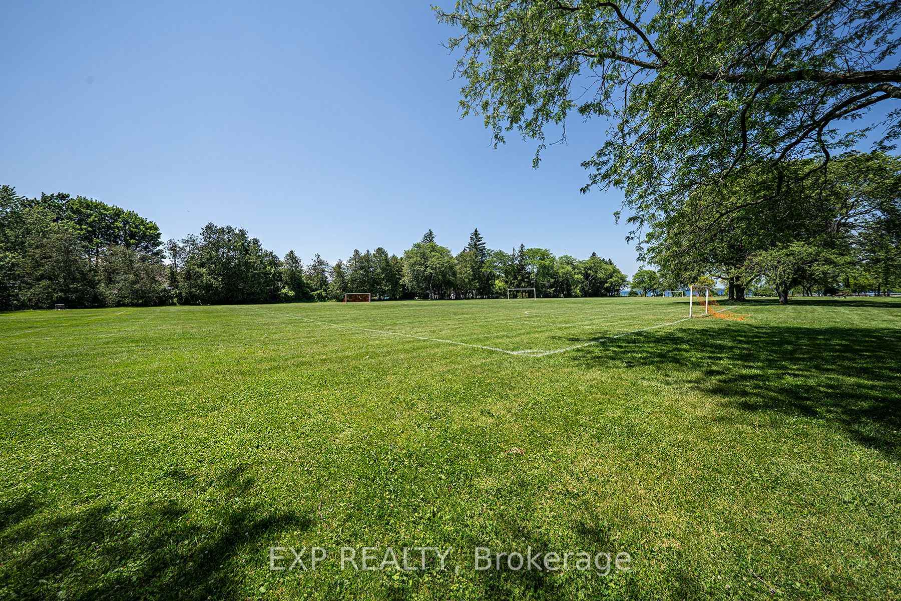 Photo 46 of 35 Alexander Boulevard, Georgina, Sutton & Jackson's Point — HOMEH