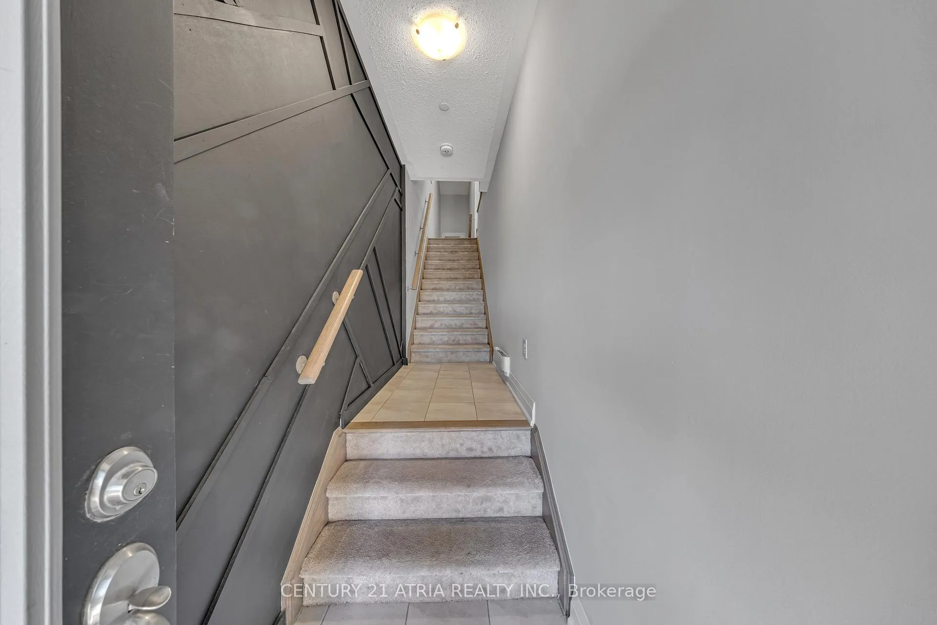 Photo 5 of 2502 Rosedrop Path, Oshawa, Windfields — HOMEH