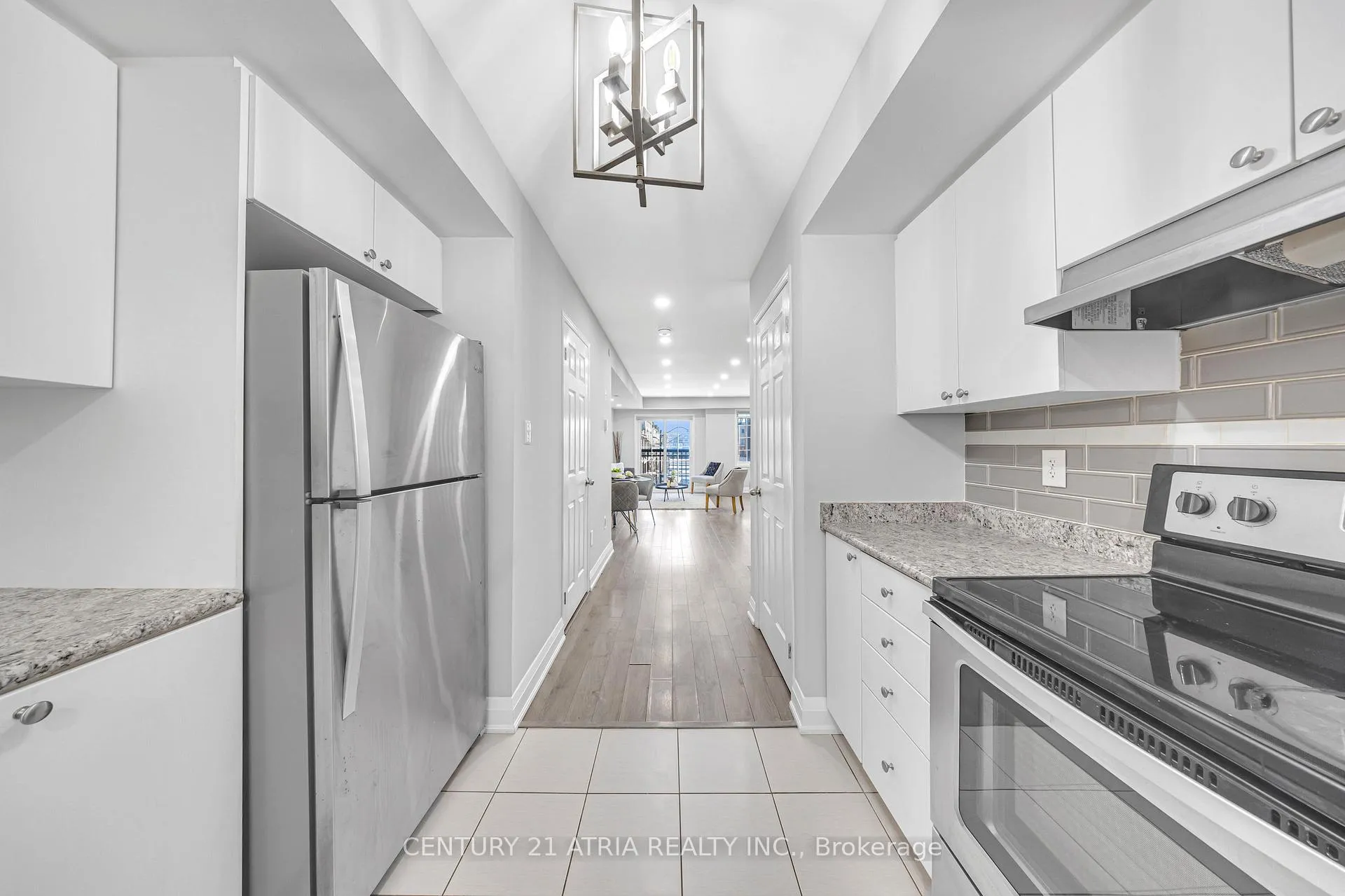 Photo 7 of 2502 Rosedrop Path, Oshawa, Windfields — HOMEH