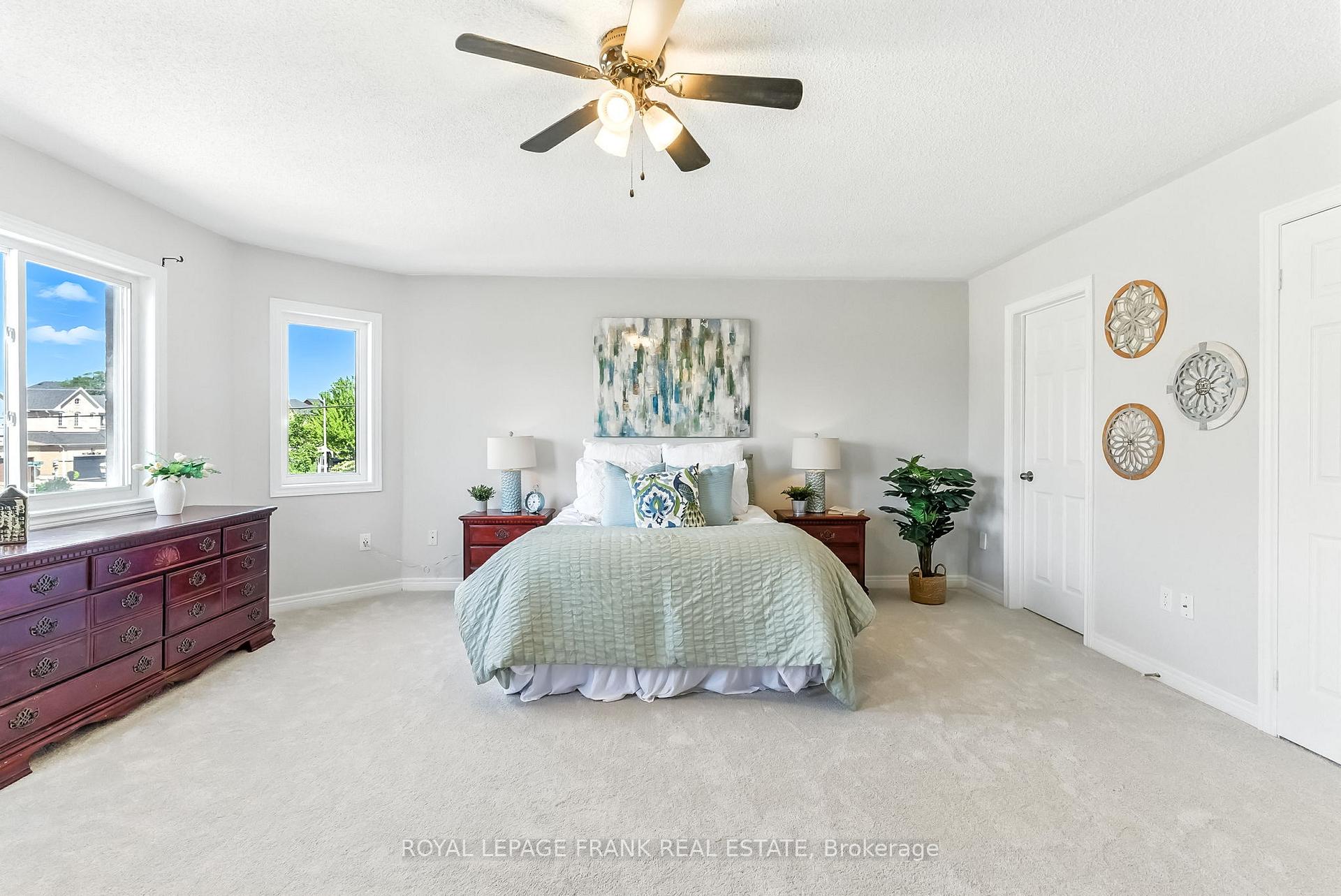 Photo 20 of 34 Rosswell Drive, Clarington, Courtice — HOMEH