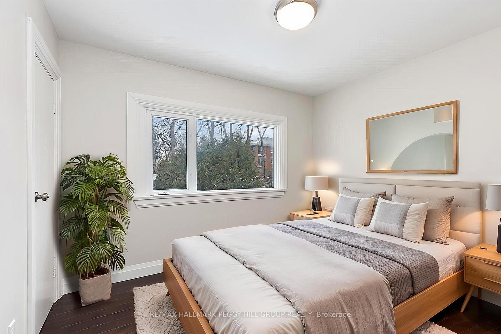 Photo 6 of 152 Owen Street, Barrie, Wellington — HOMEH