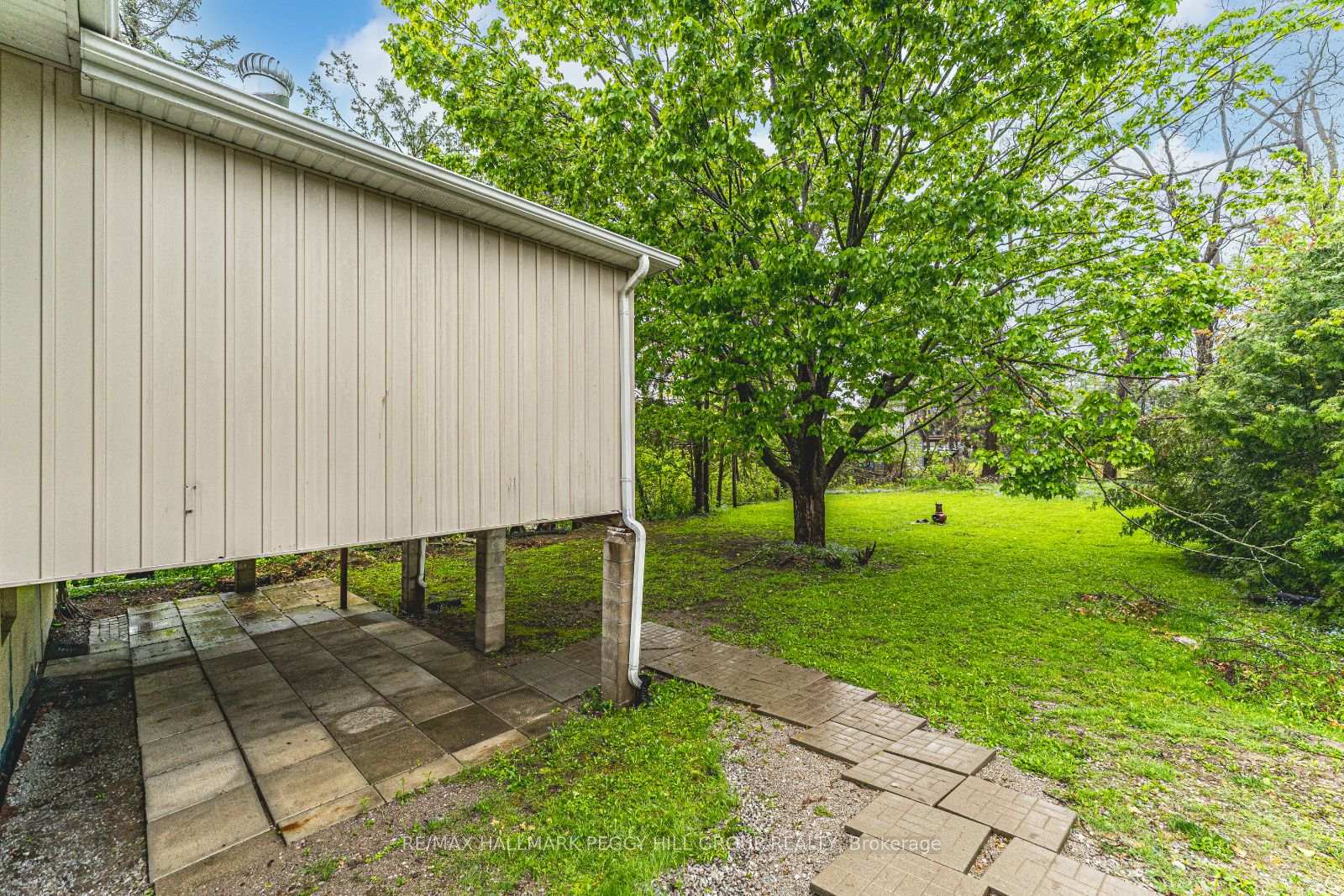 Photo 21 of 152 Owen Street, Barrie, Wellington — HOMEH