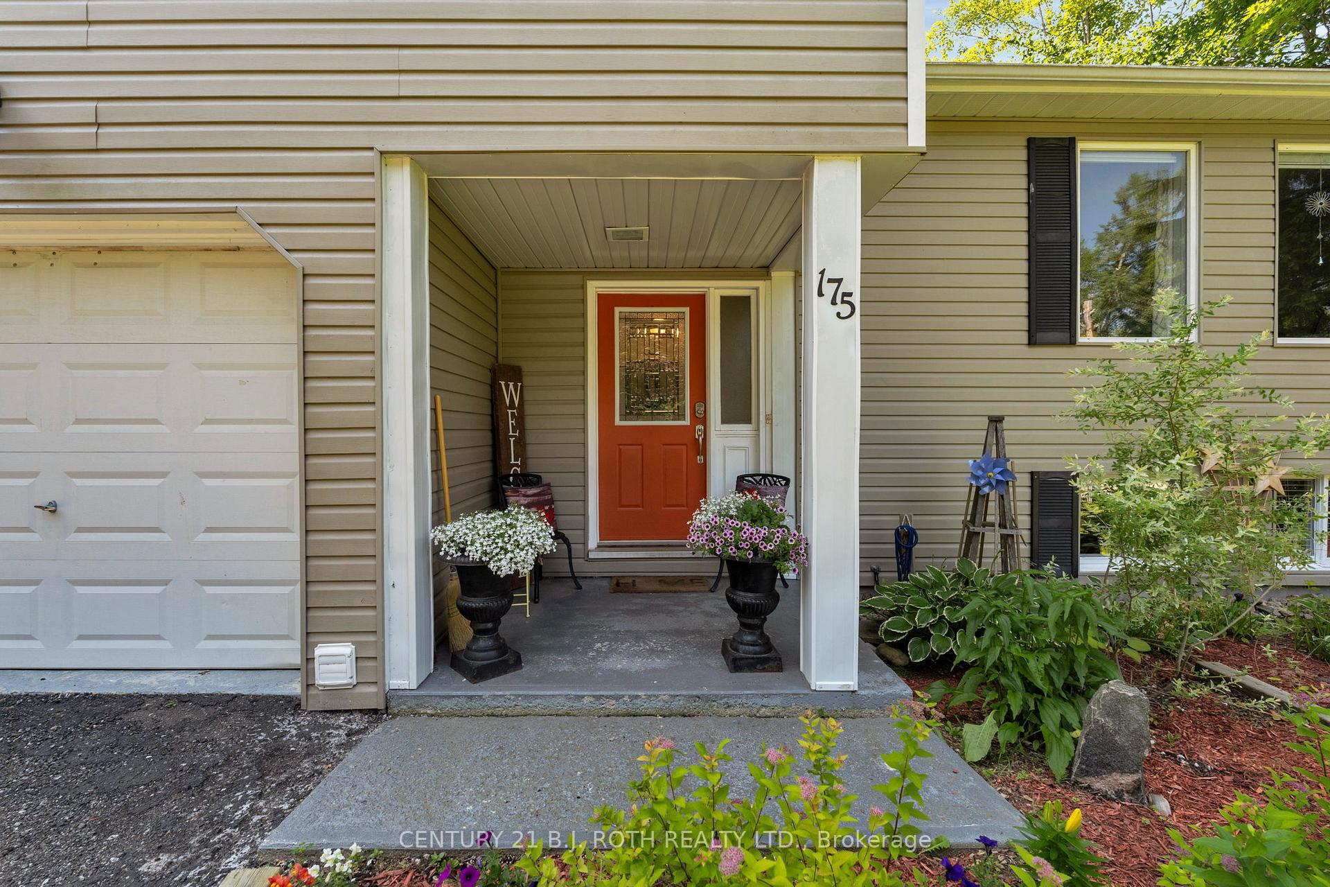 Photo 4 of 175 Segwun Boulevard, Gravenhurst, Muskoka (S) — HOMEH