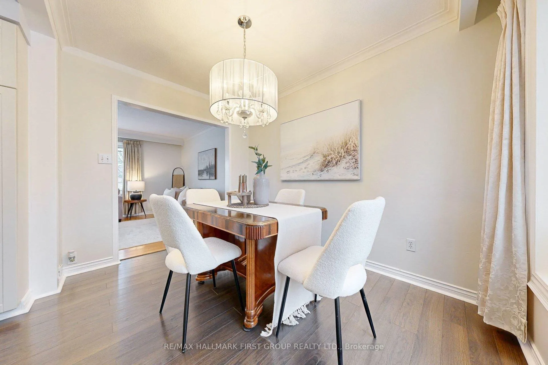 Photo 11 of 209 Johnson Avenue, Whitby, Blue Grass Meadows — HOMEH