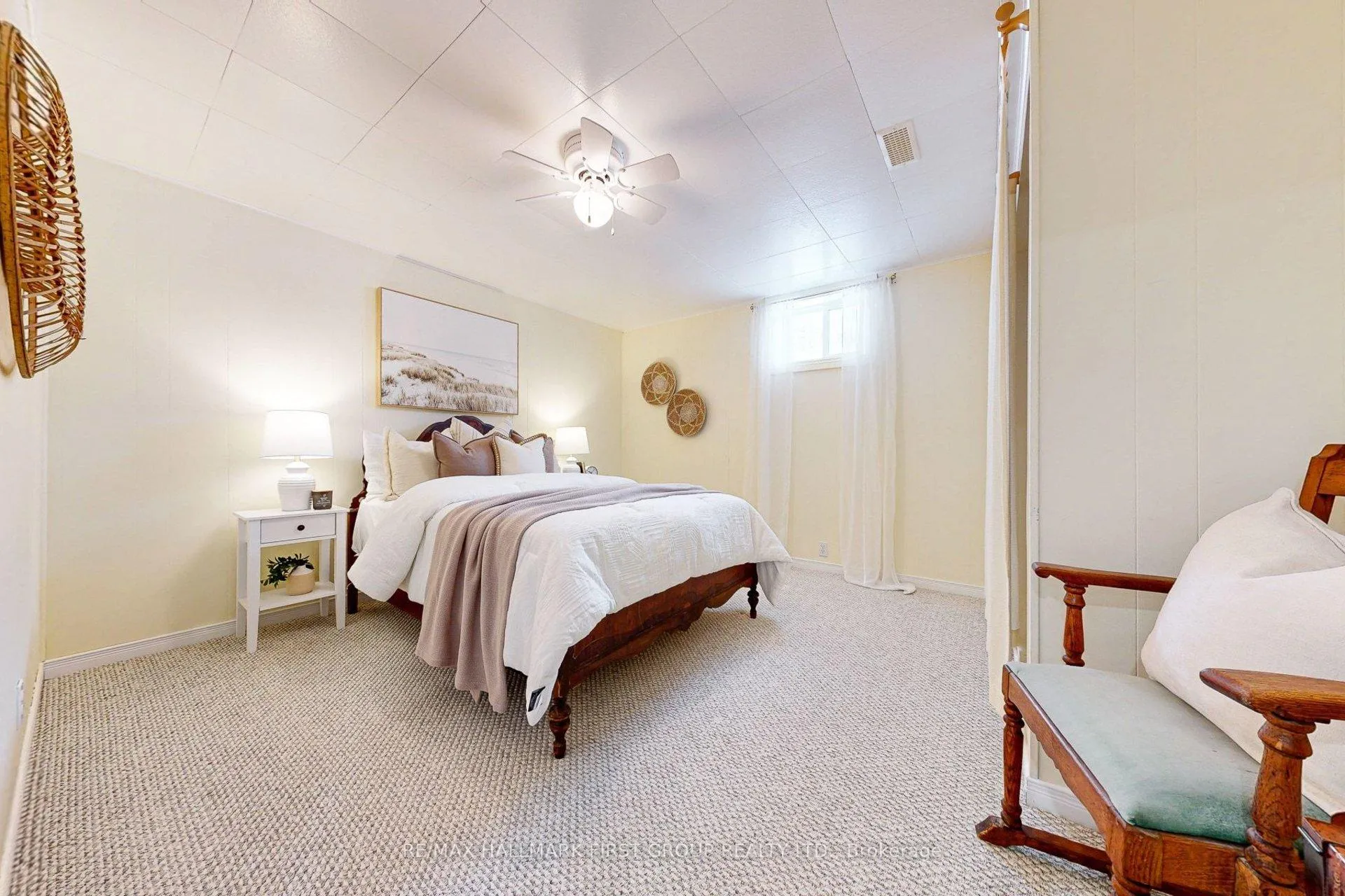 Photo 25 of 209 Johnson Avenue, Whitby, Blue Grass Meadows — HOMEH