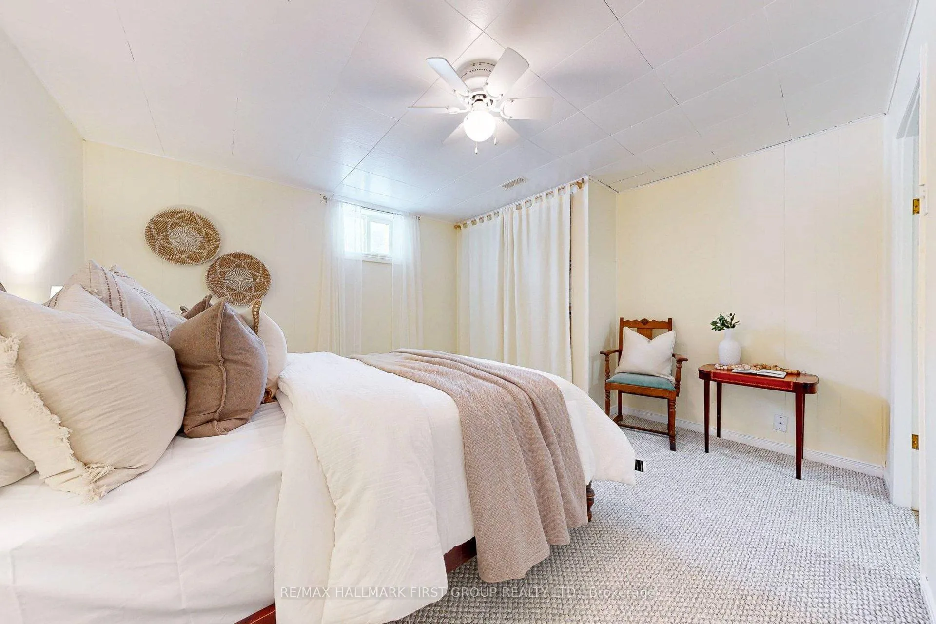 Photo 26 of 209 Johnson Avenue, Whitby, Blue Grass Meadows — HOMEH