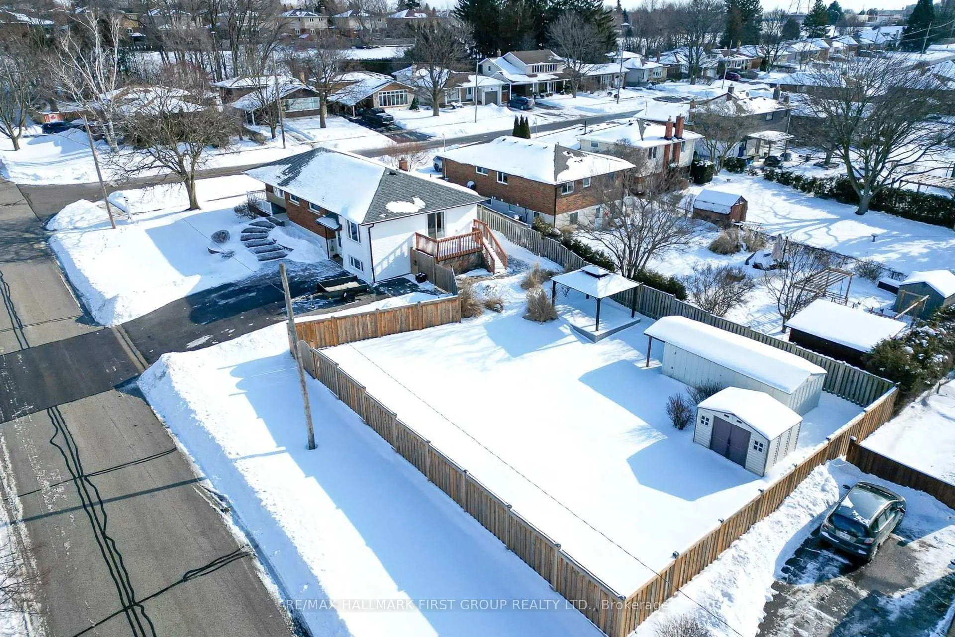 Photo 49 of 209 Johnson Avenue, Whitby, Blue Grass Meadows — HOMEH