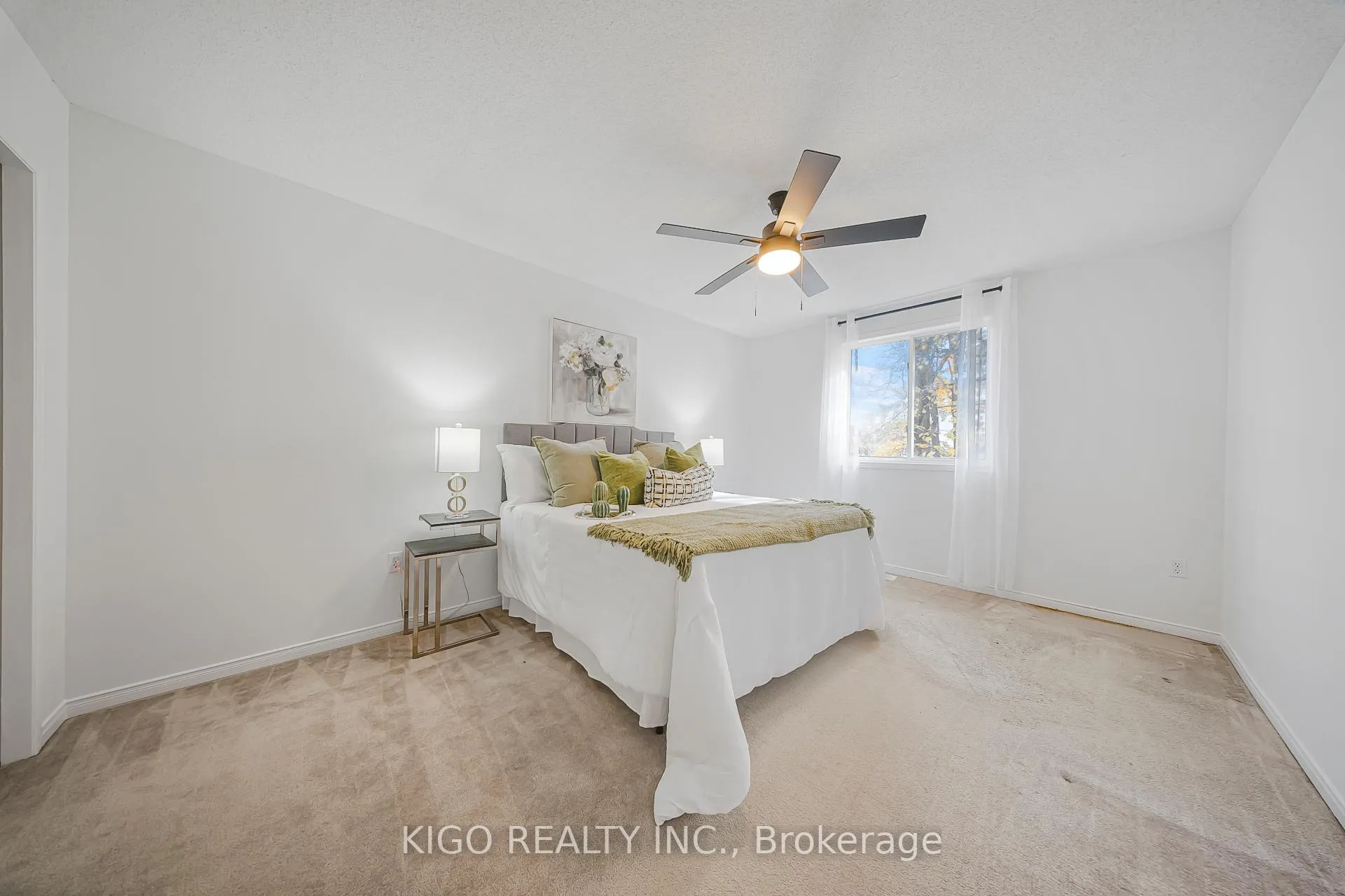 Photo 25 of 11 Renner Drive, Cambridge — HOMEH