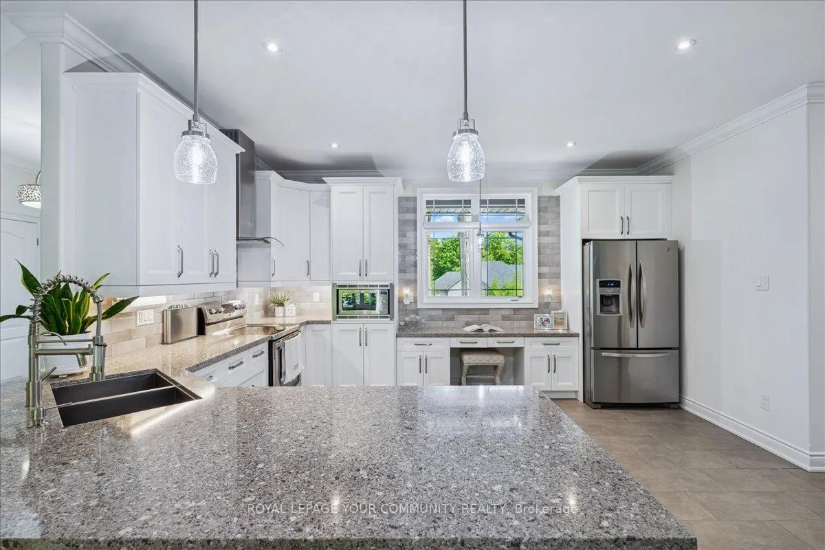 Photo 14 of 37 Heron Boulevard, Springwater, Snow Valley — HOMEH