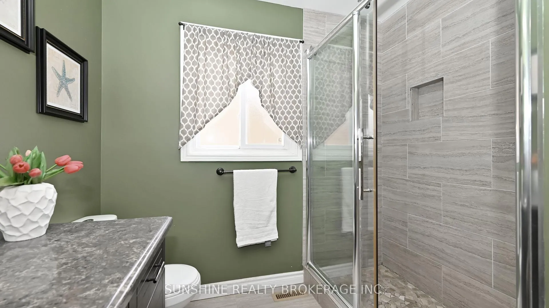 Photo 39 of 36 Hemlock Drive, Markham, Raymerville — HOMEH