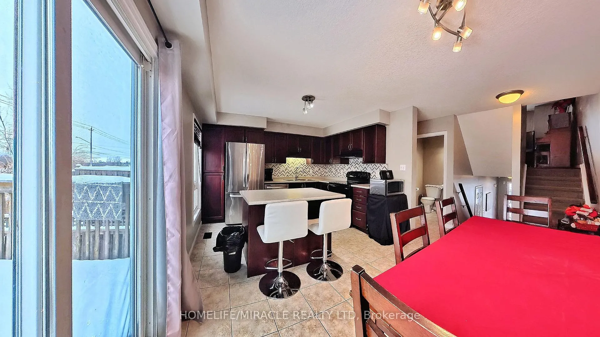 Photo 6 of 206 Westmeadow Drive, Kitchener — HOMEH