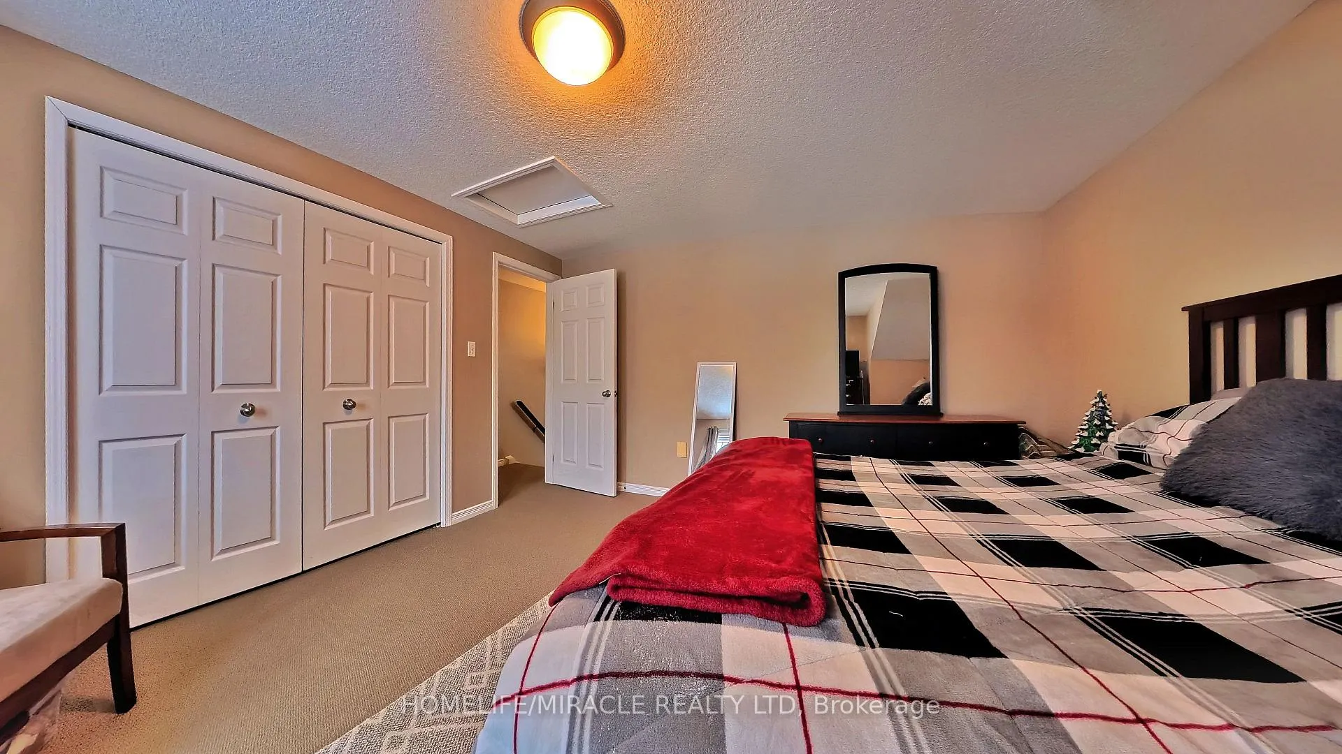 Photo 26 of 206 Westmeadow Drive, Kitchener — HOMEH